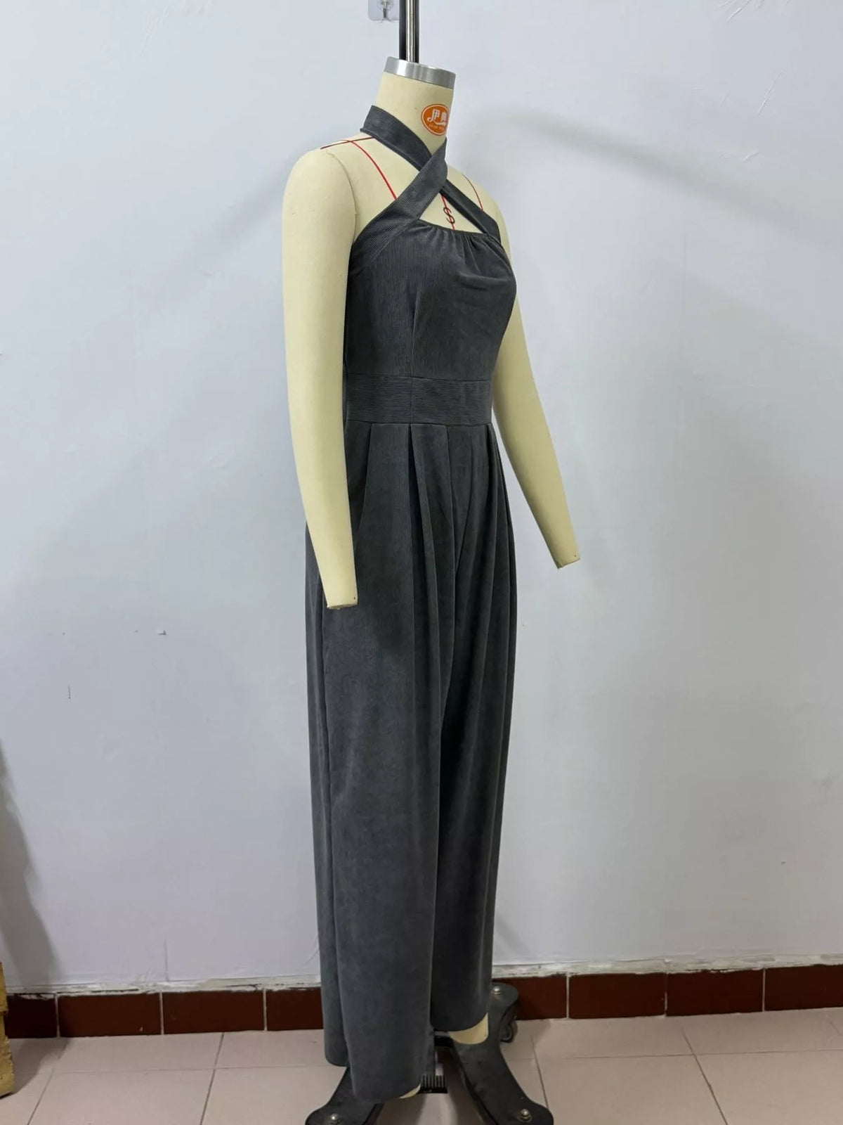 Wide-leg jumpsuit, dark gray mannequin front