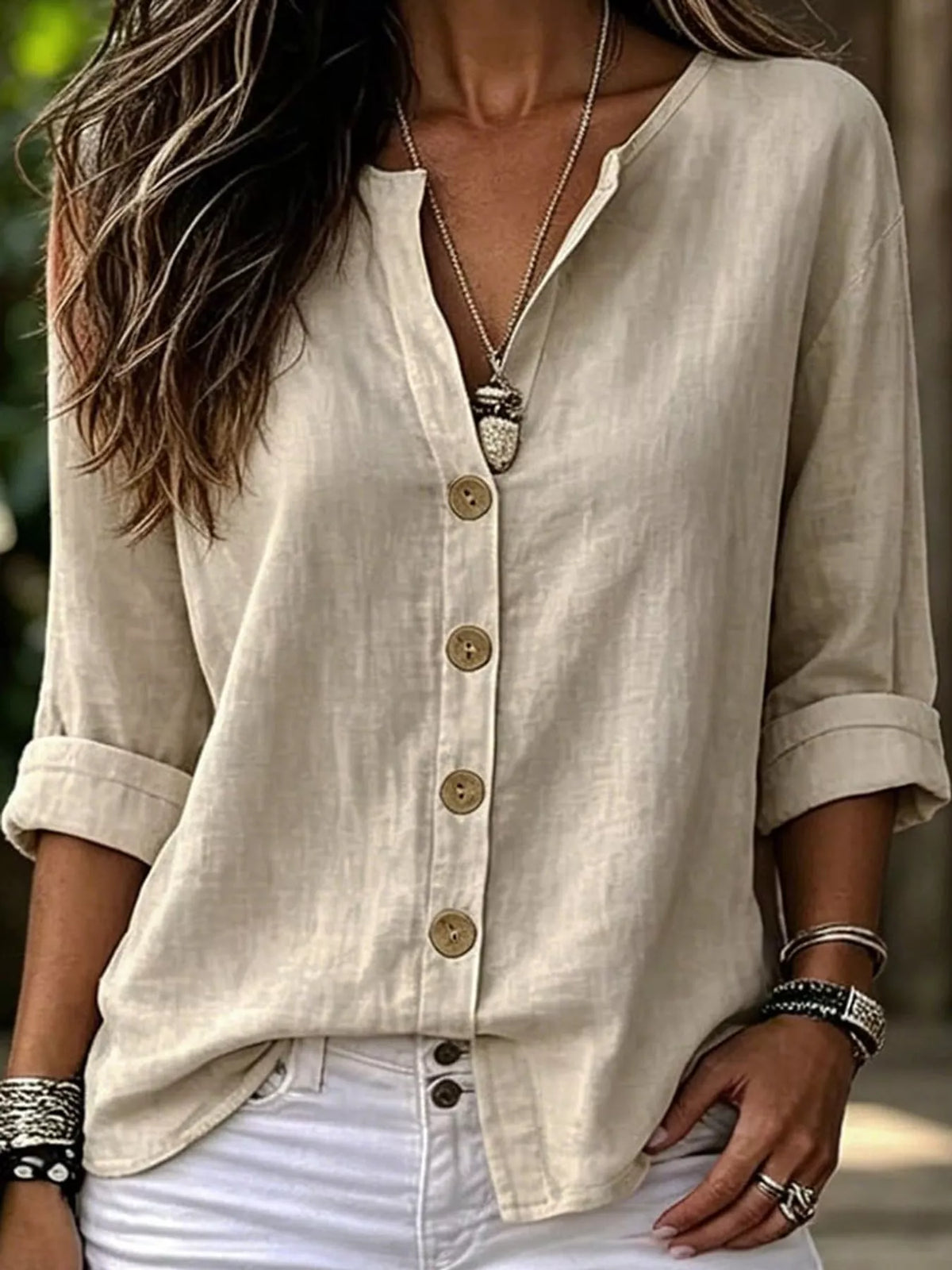 Notched-neck shirt, cream tucked front
