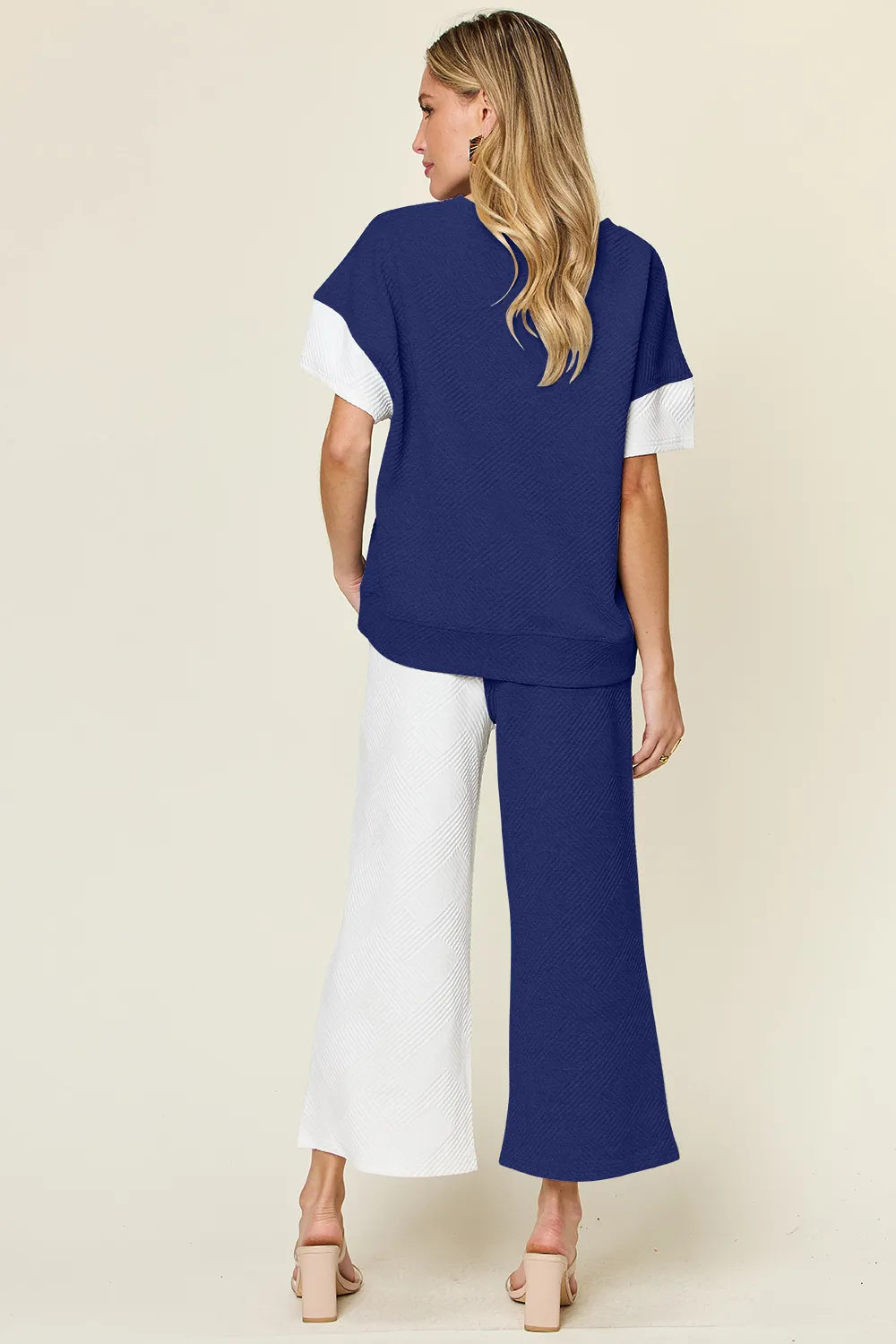 Women's clothing set – product view 16