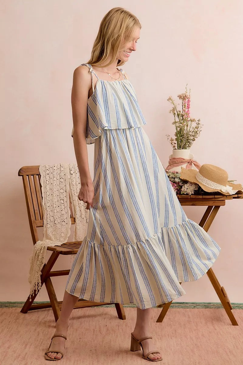 Women's apparel – product view 17