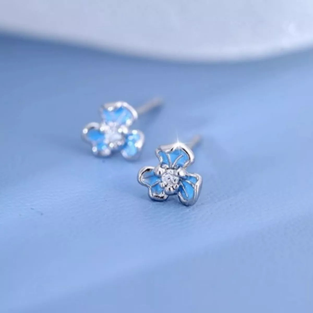 Trendsi 999 Sterling Silver Flower Stud Earrings -