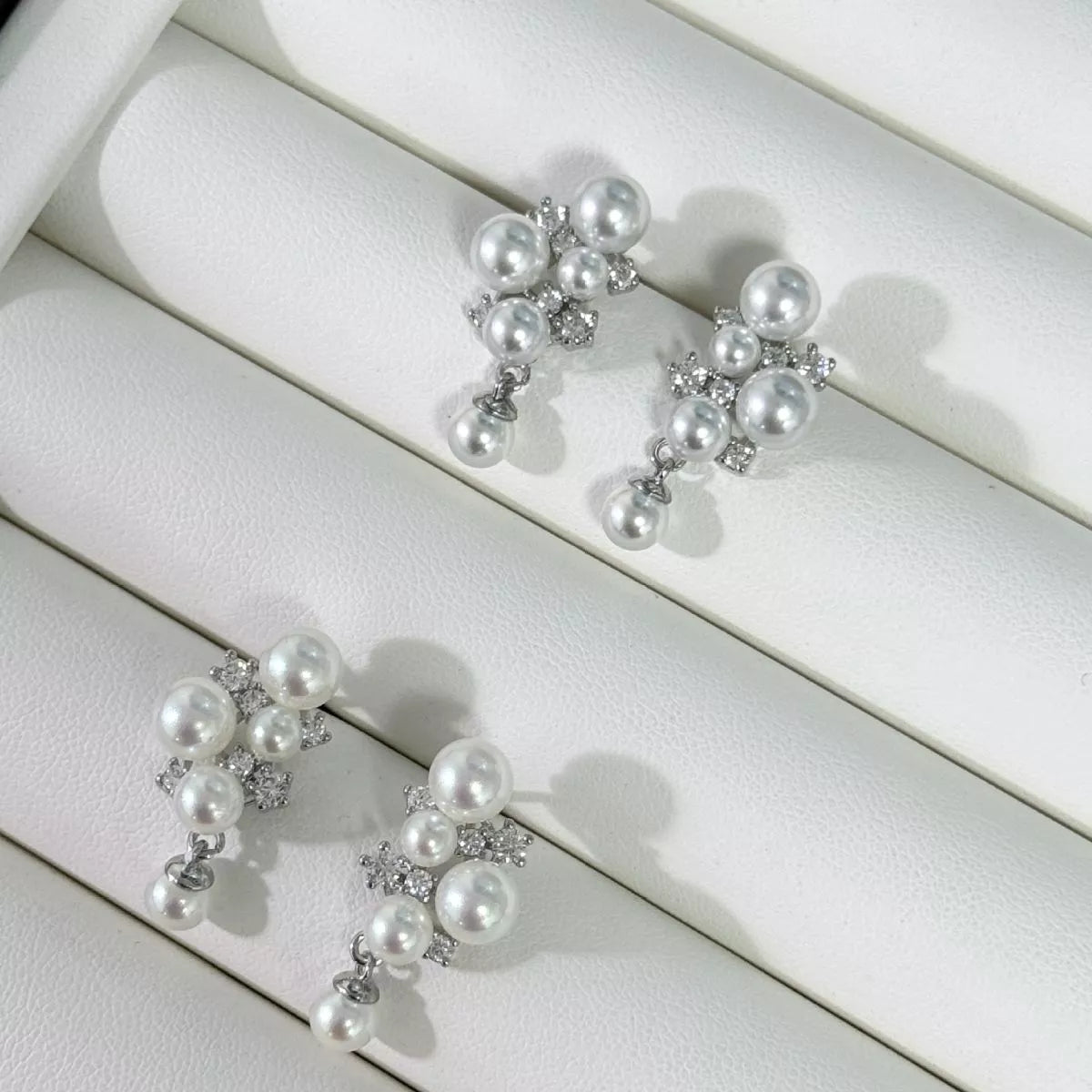 Trendsi Pearl Cluster Earrings -