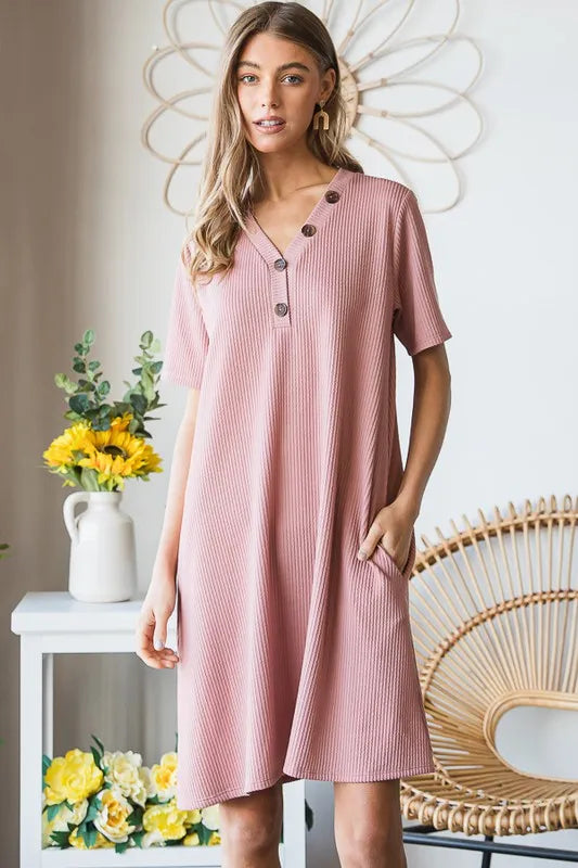 Women's apparel – product view 4