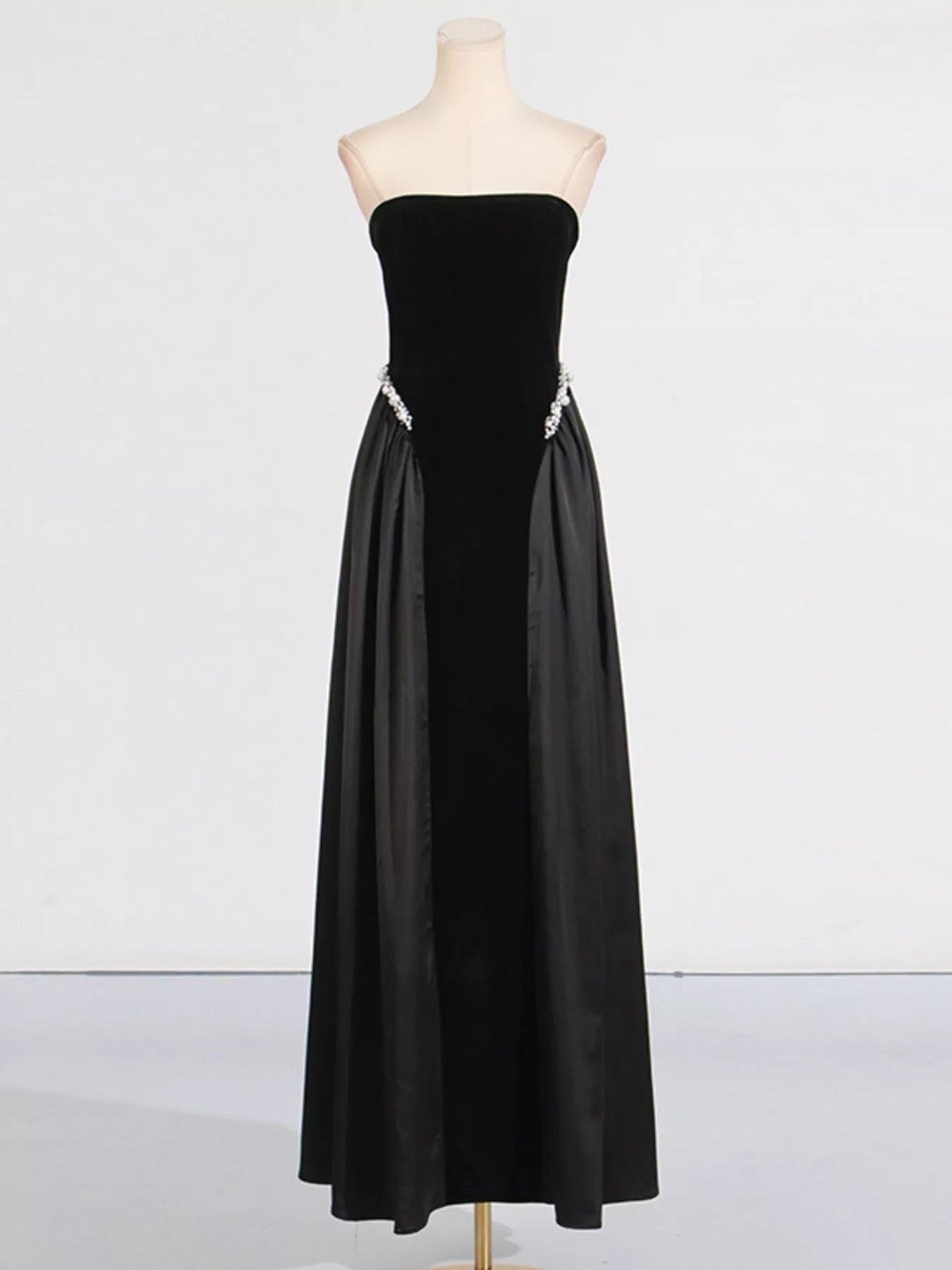 Trendsi Lace Up Back Tube Maxi Dress -