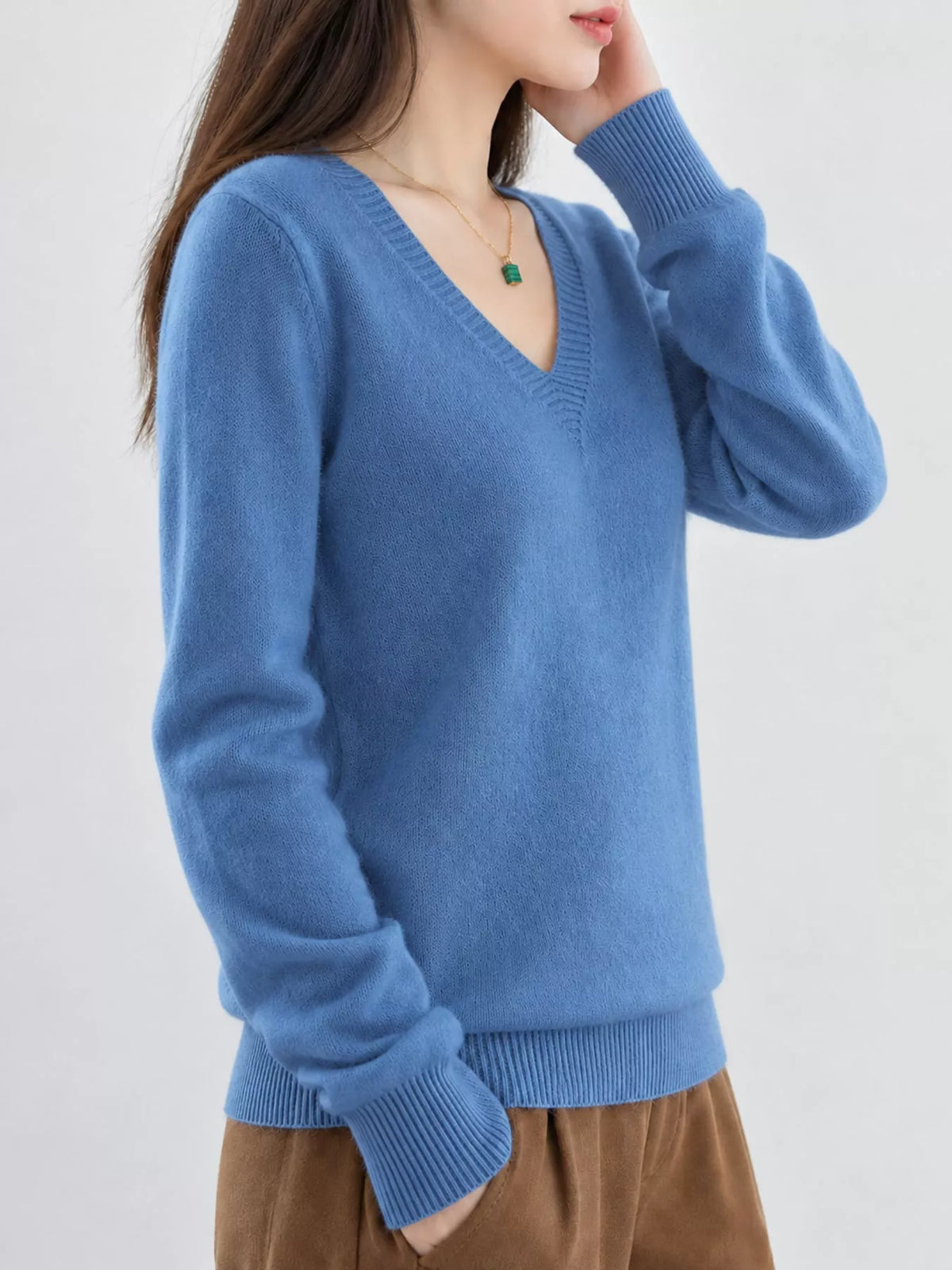 V-Neck Knit Sweater in blue