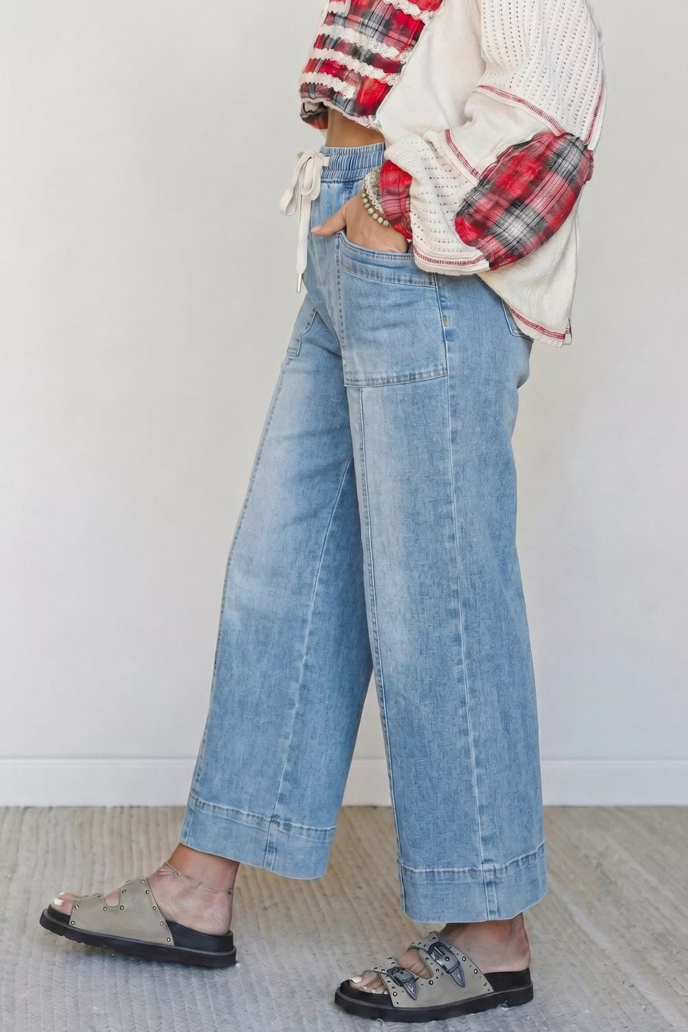 Trendsi Drawstring Waist Wide Leg Ankle Length Jeans -