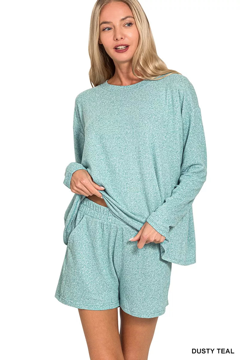Women's clothing set – product view 1