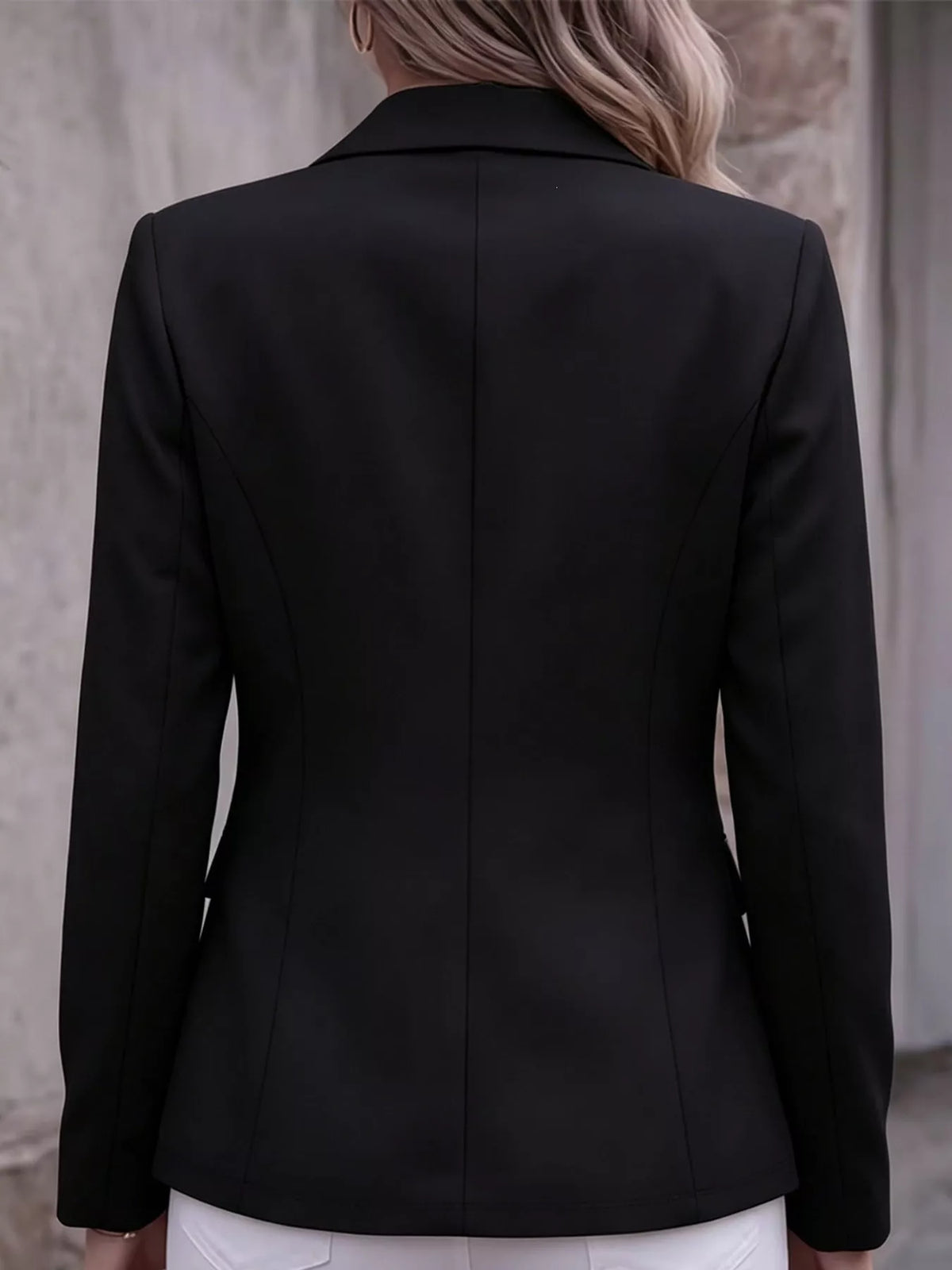Collared long sleeve blazer, back view