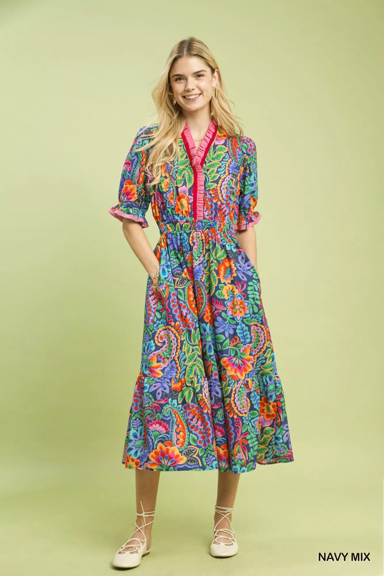 Women's apparel – product view 5