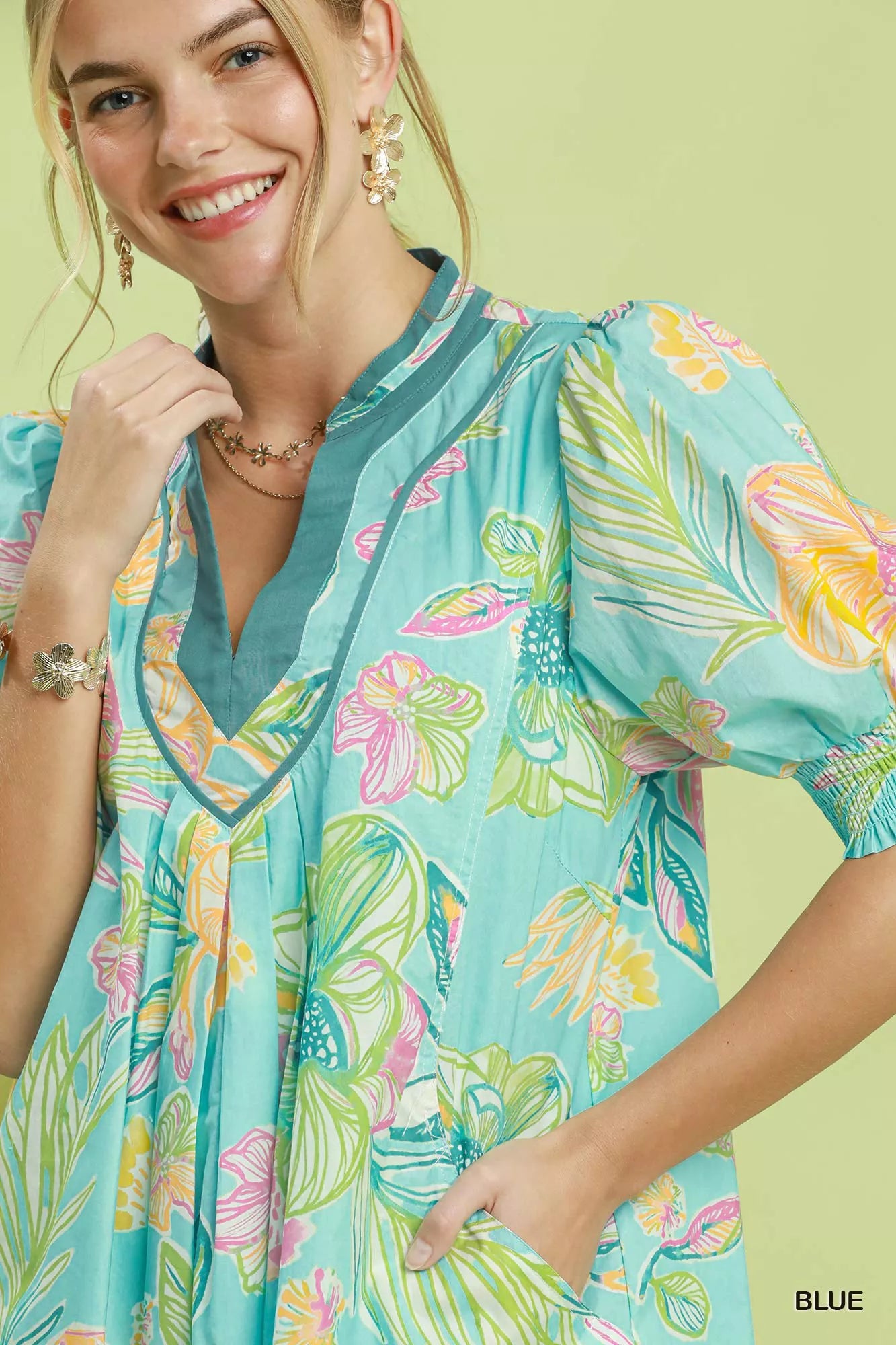 Women's apparel – product view 4