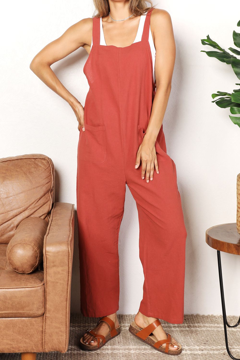 Women's apparel – product view 7