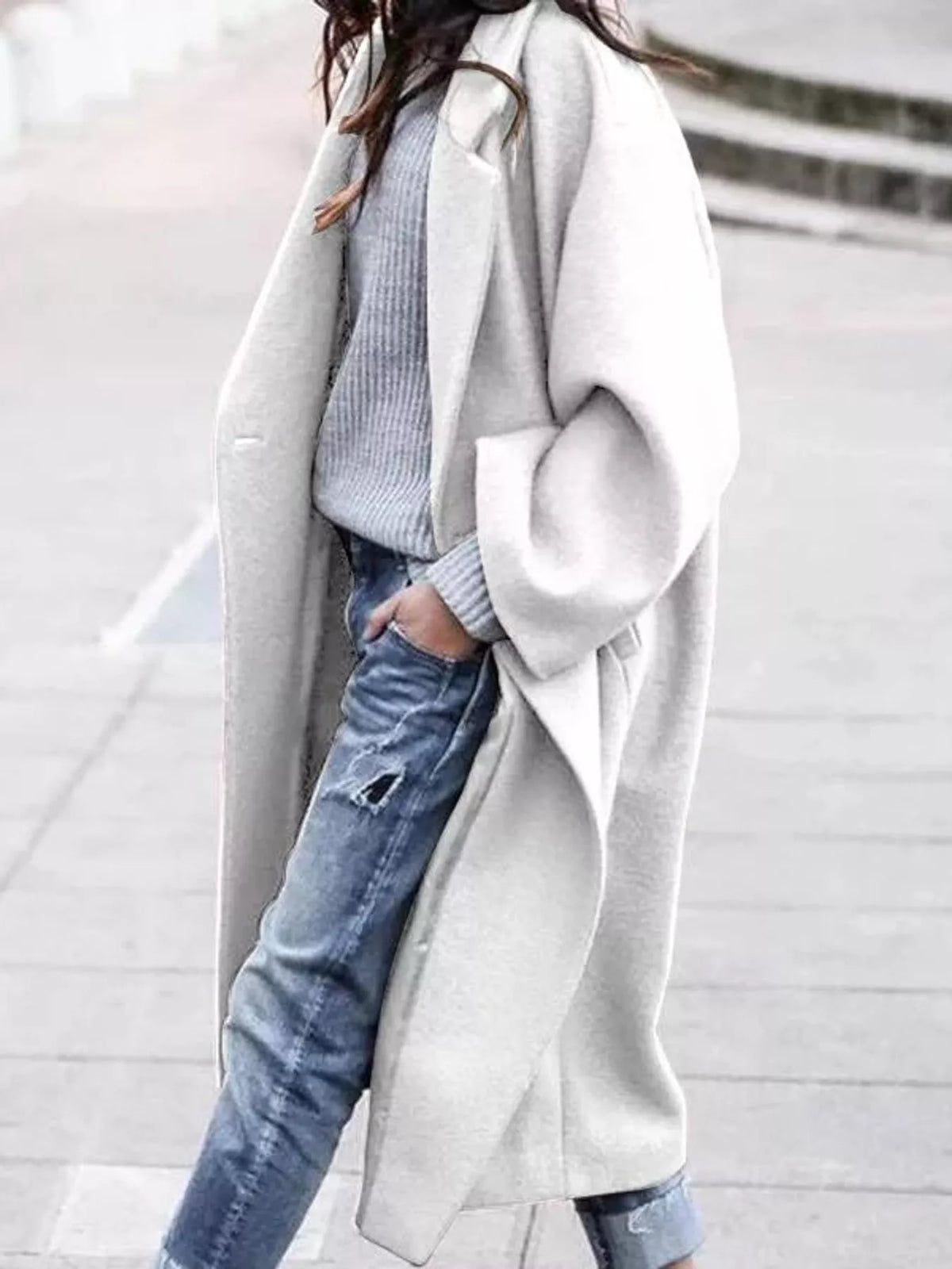 White lapel collar one button coat, side view