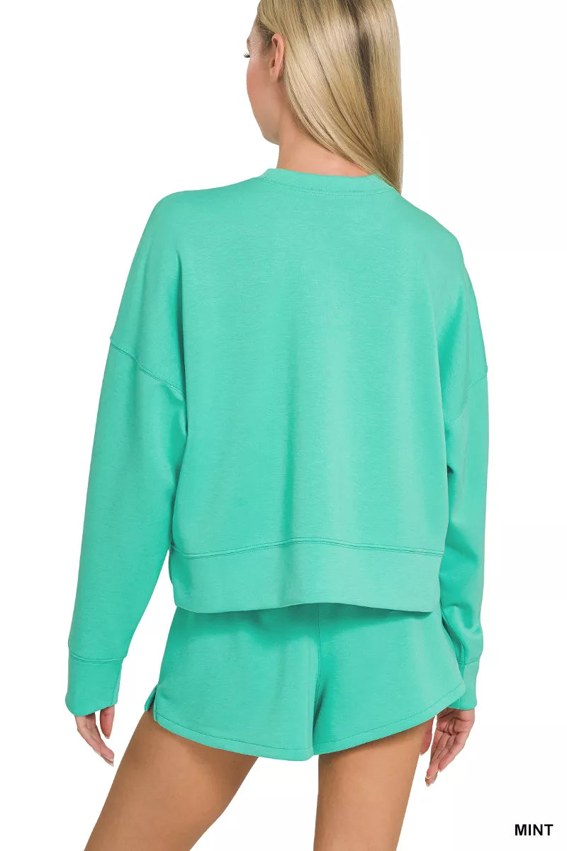 Women's clothing set – product view 3