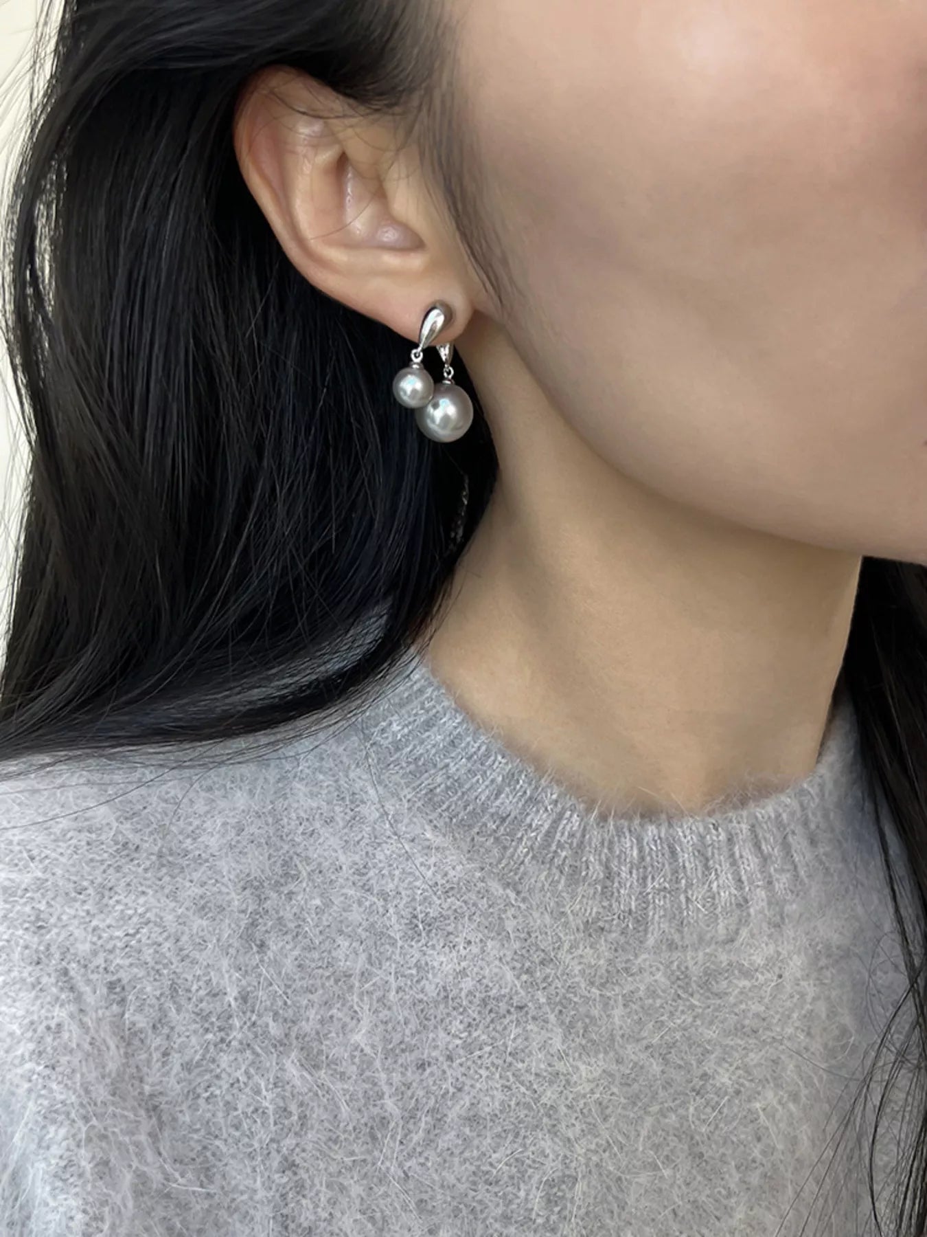 Trendsi Pearl Alloy Drop Earrings -