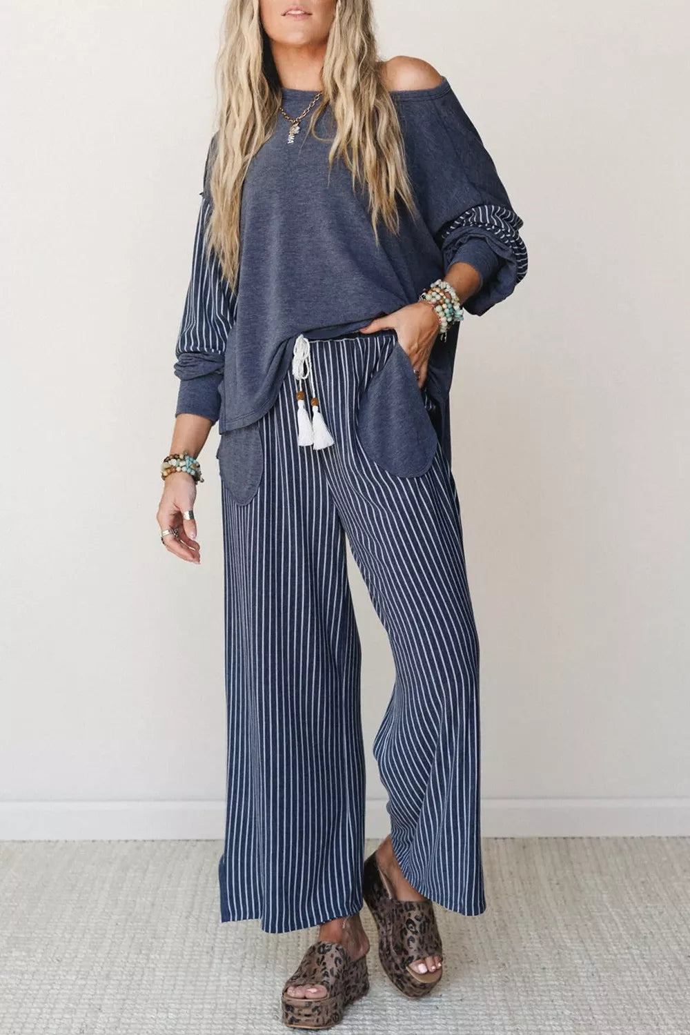 Top and drawstring pants set, blue set front