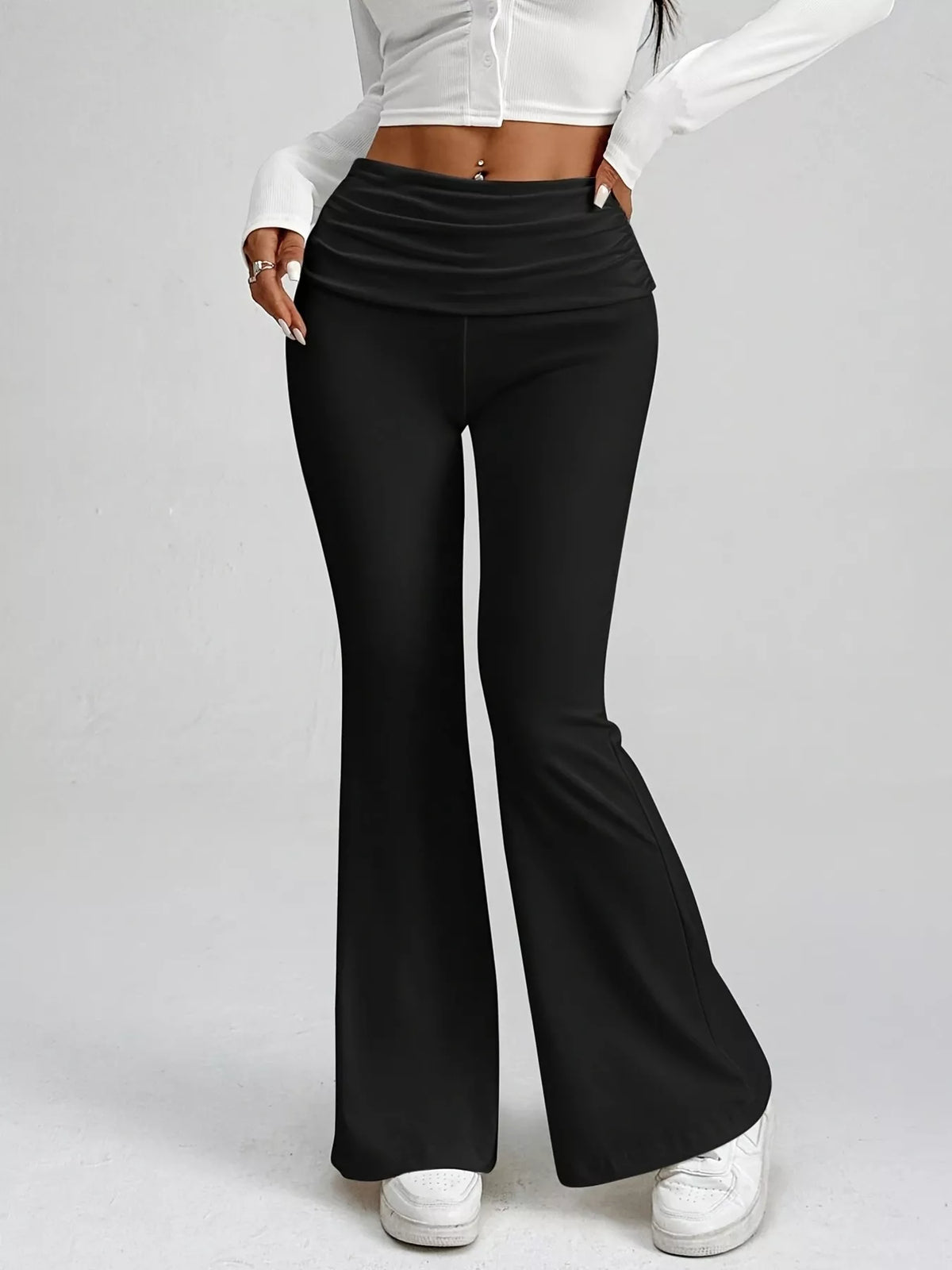 Women's high-waisted polka dot flare pants