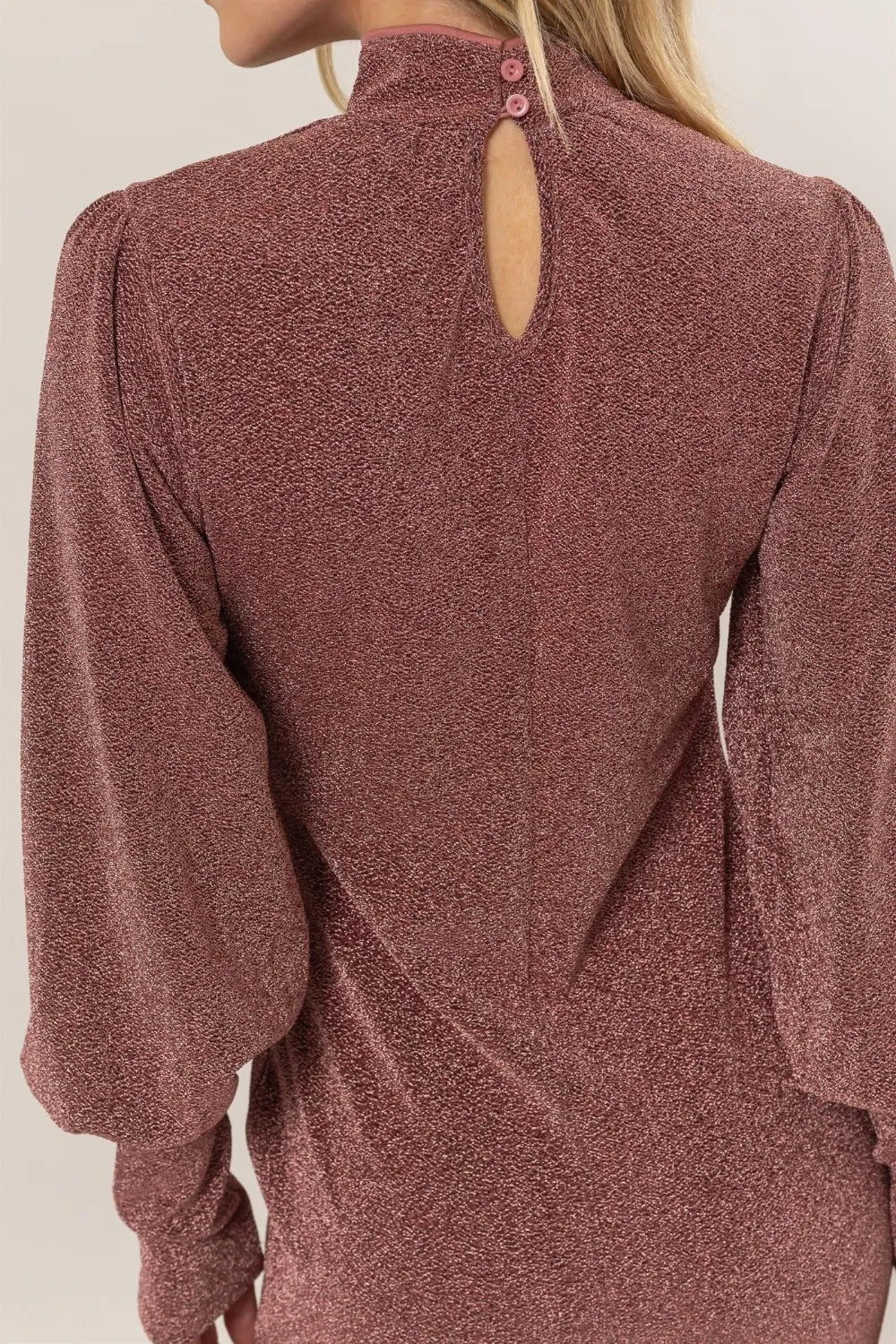 Women's apparel – product view 5