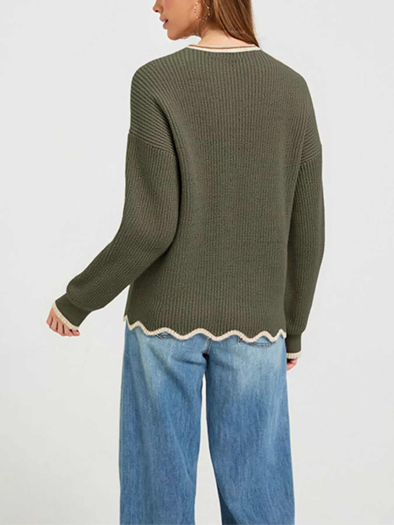 Trendsi Contrast Trim Scalloped Hem Ribbed Knit Sweater -