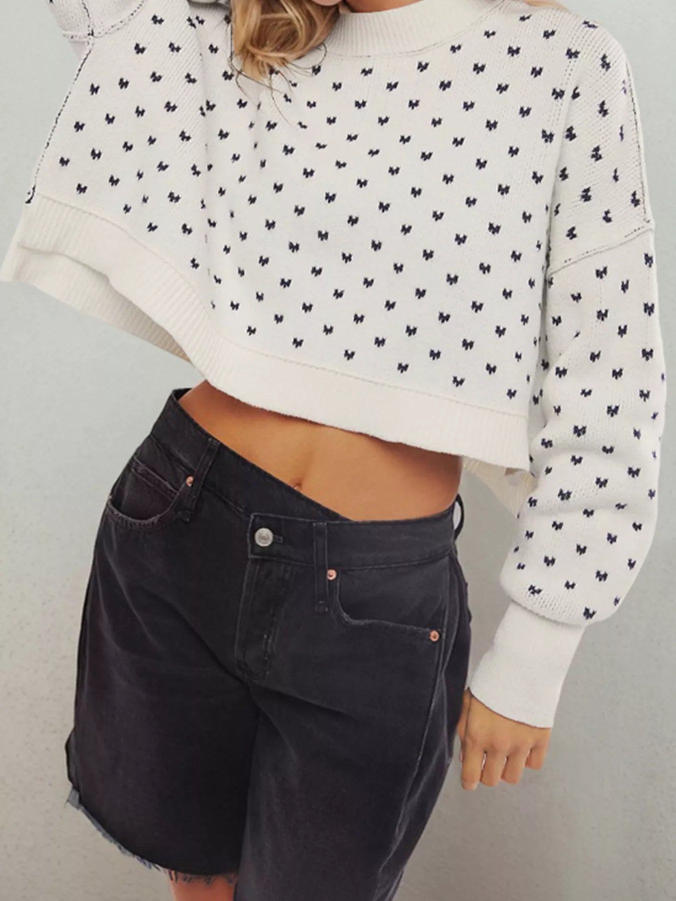 Trendsi Ribbed Trim Dropped Shoulder Sweater -