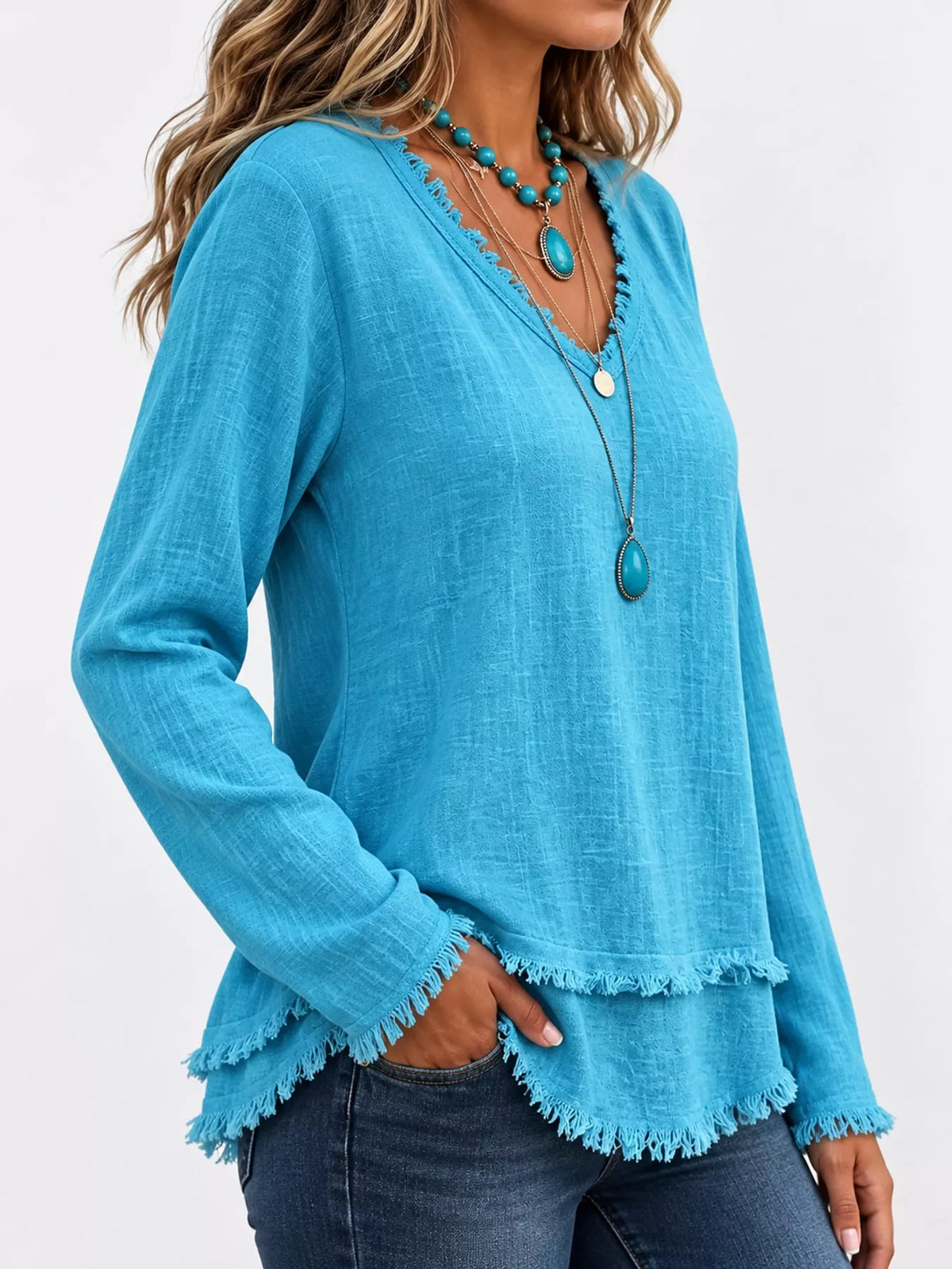 Frayed-hem blouse, turquoise angled front