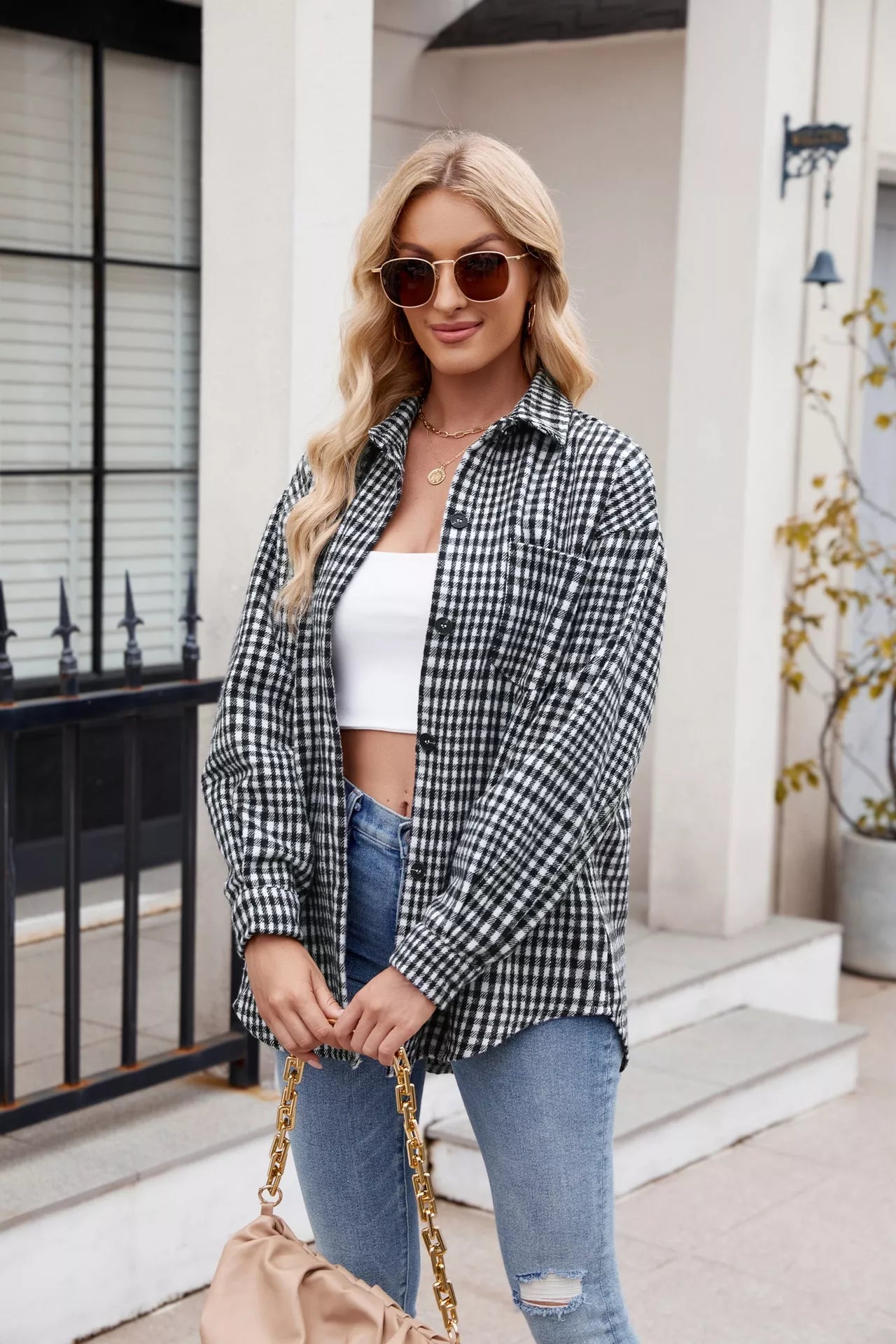 Women's apparel – product view 22
