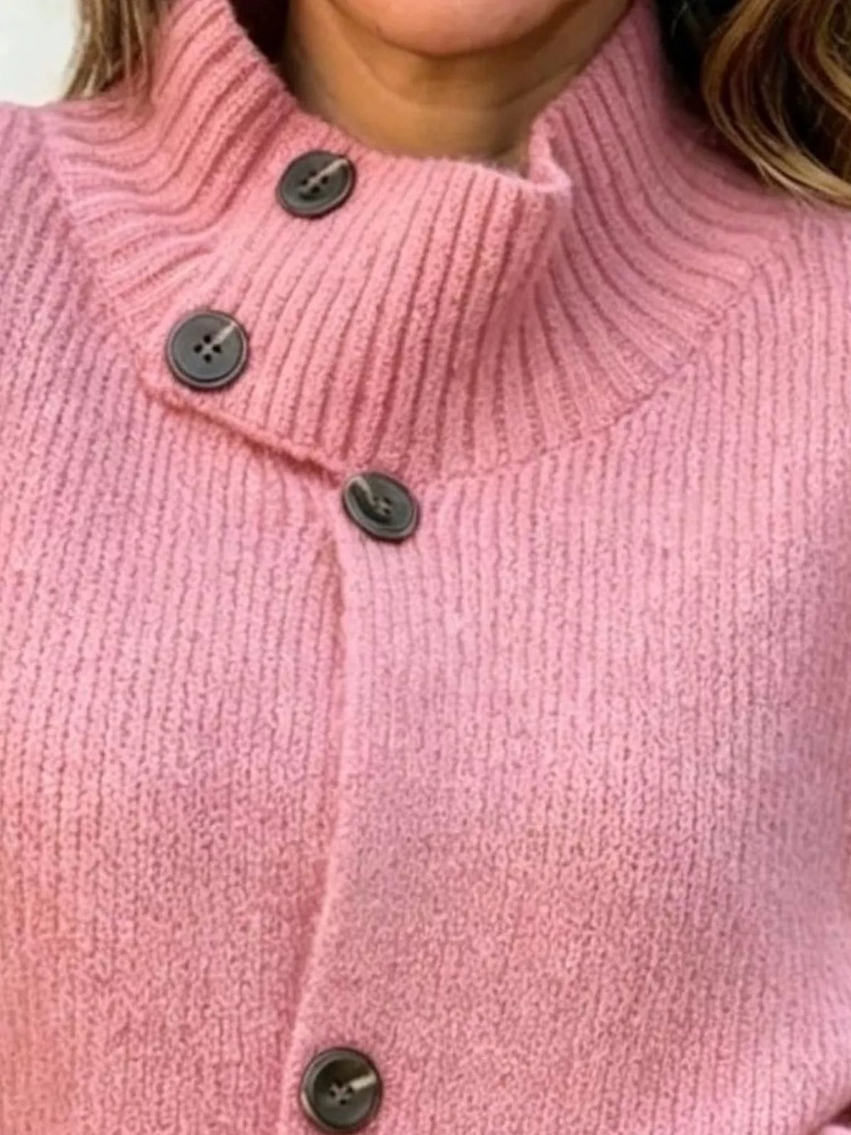 Button-Up Mock Neck Cardigan in pink, neckline detail