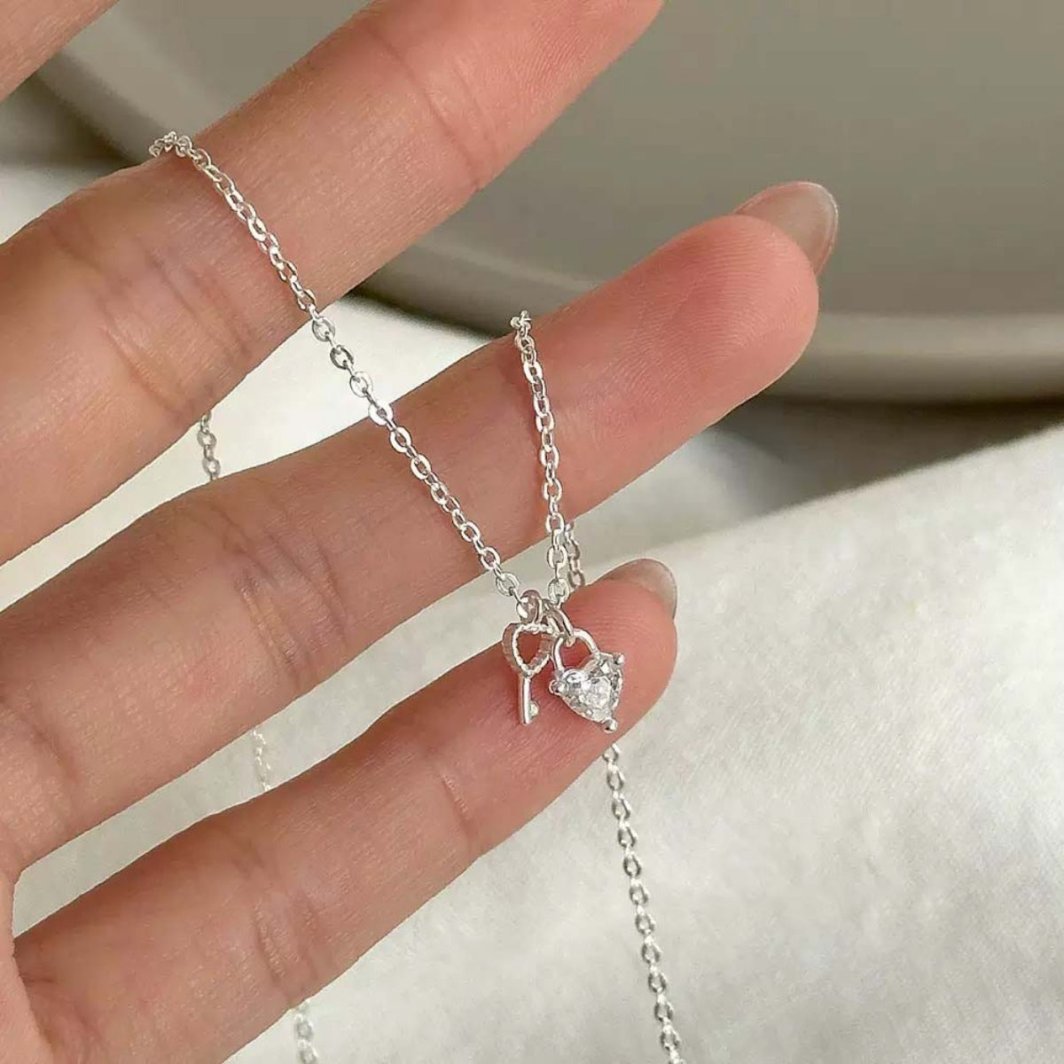 Trendsi 925 Sterling Silver Heart Necklace -