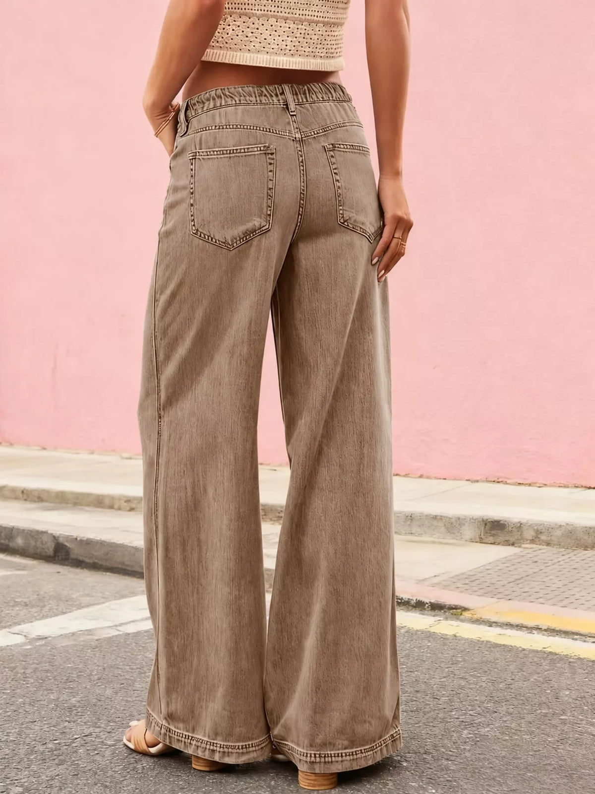 Wide-leg jeans, back view