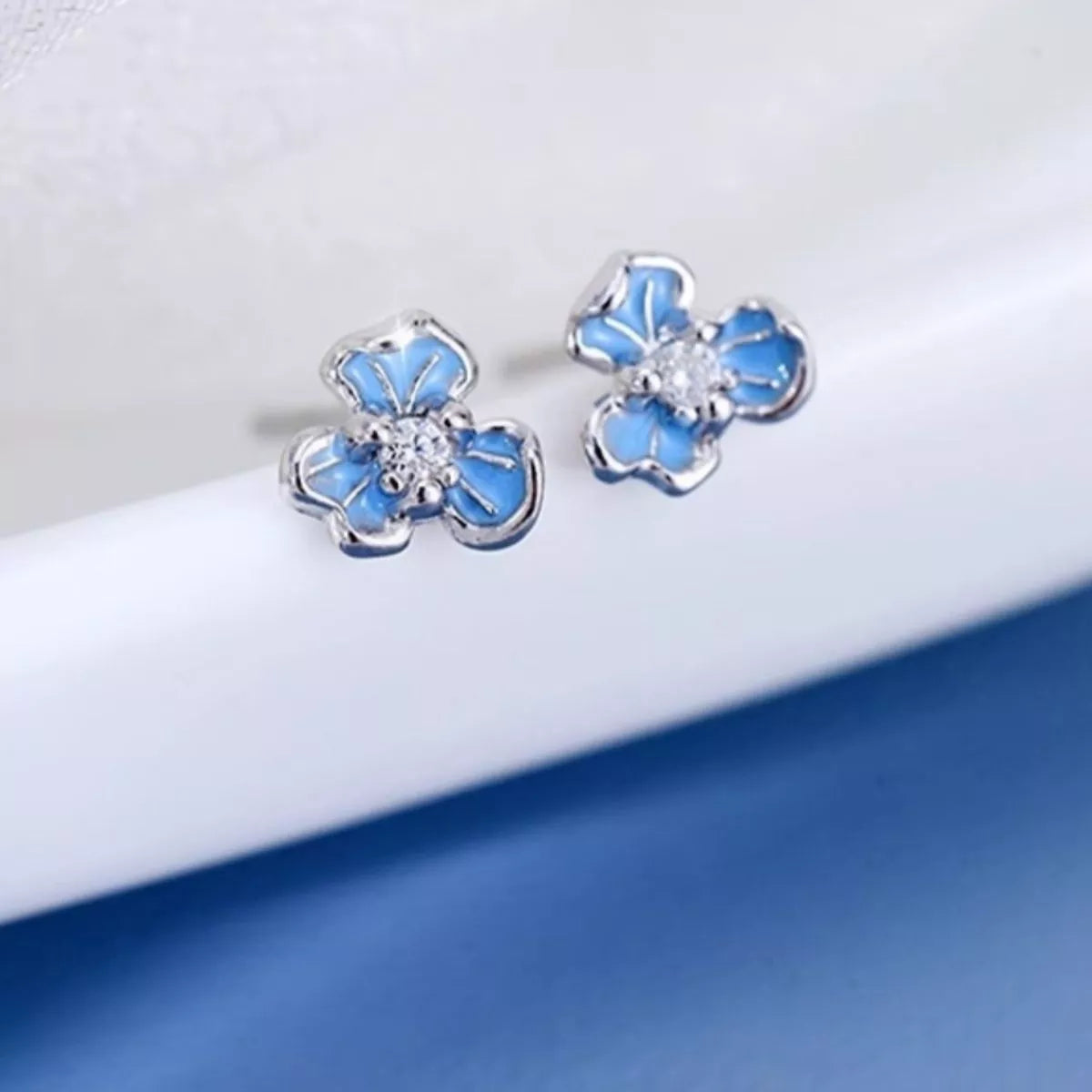 Trendsi 999 Sterling Silver Flower Stud Earrings -