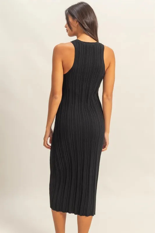 Women's apparel – product view 4