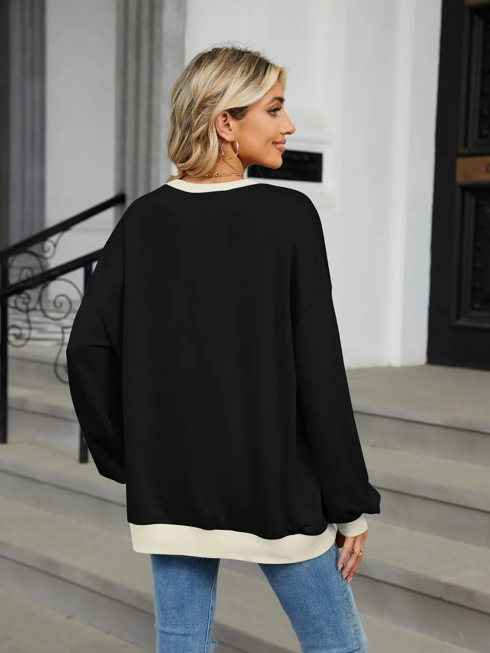 Trendsi Contrast Round Neck Long Sleeve Sweatshirt -