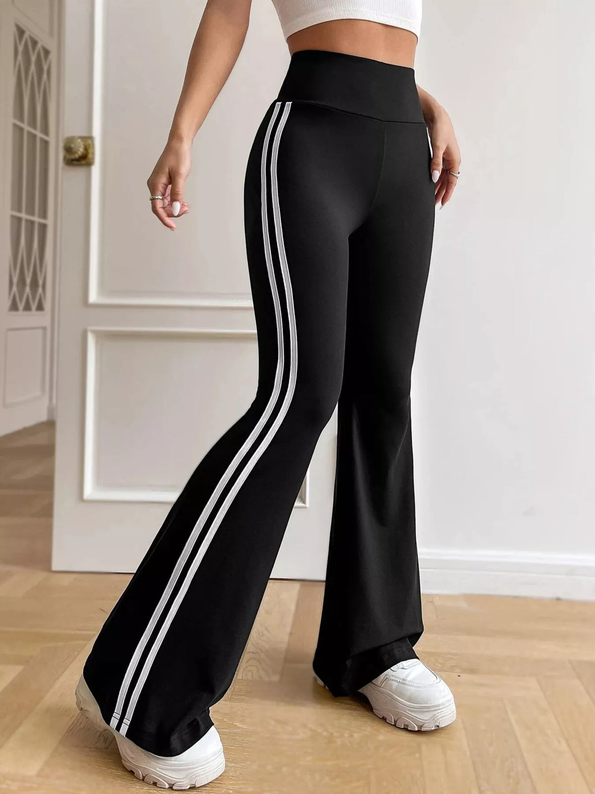 High-waisted side-striped flare active pants