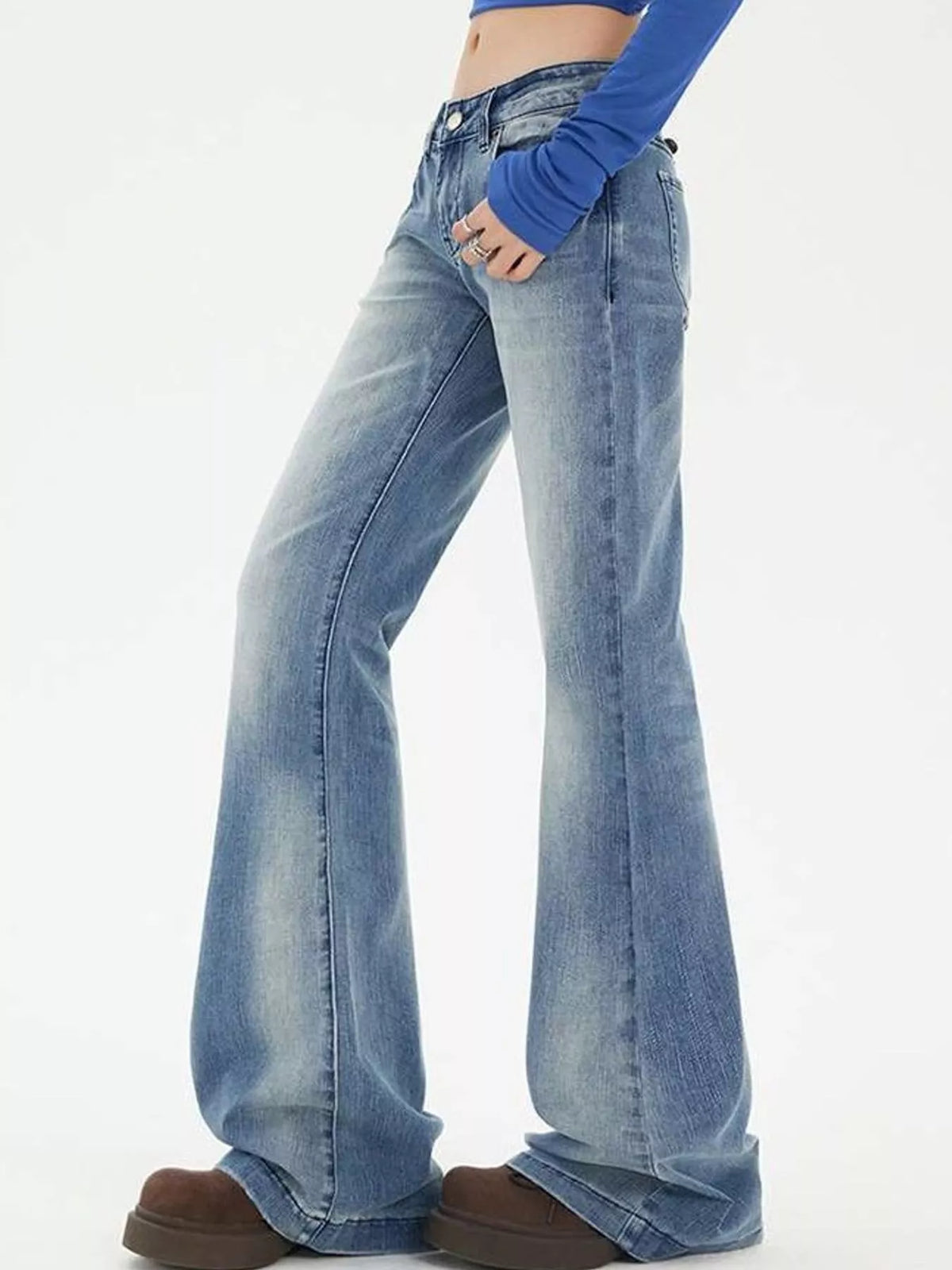Vintage Wash Flared Leg Jeans in blue