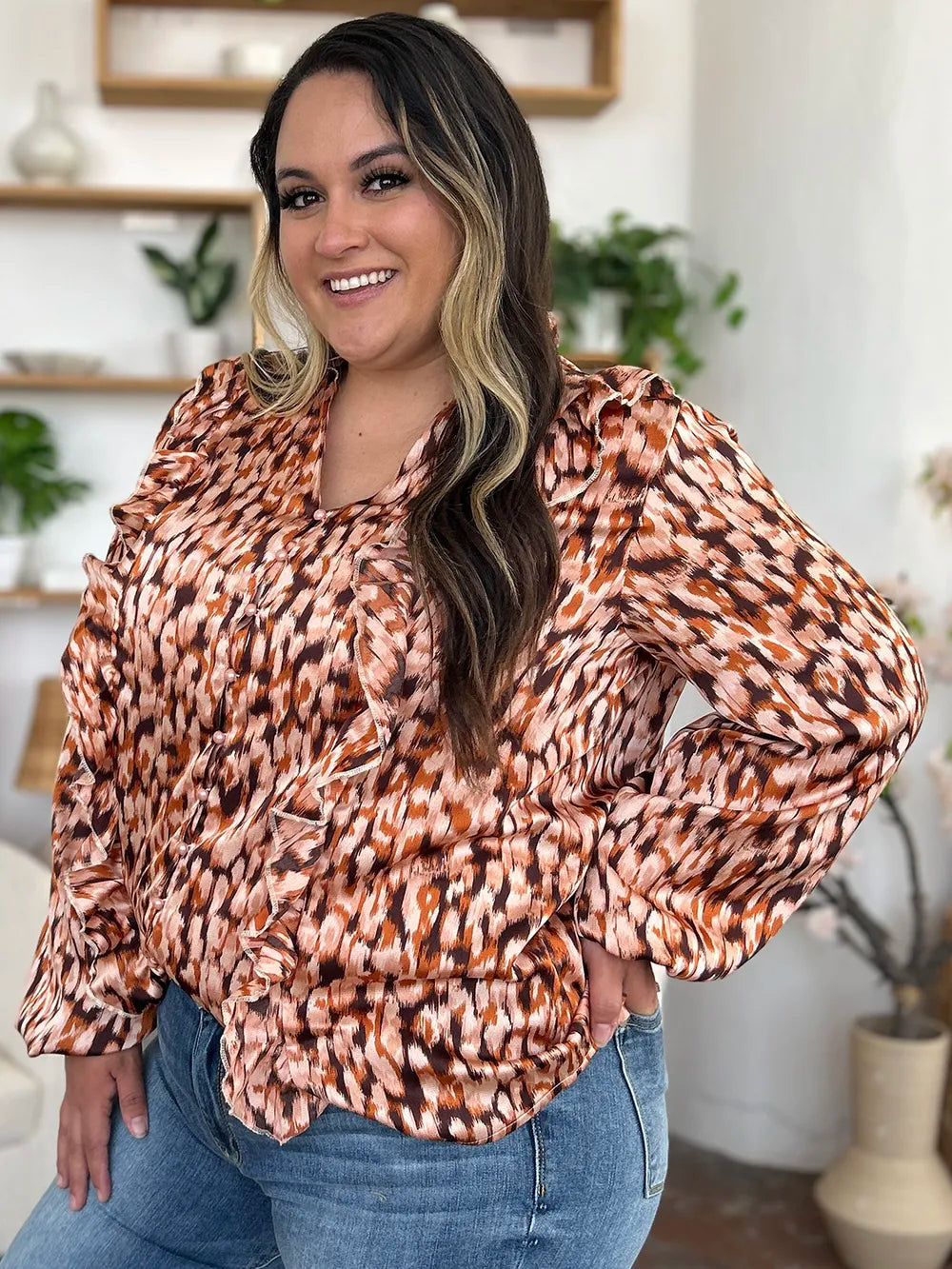 Women's apparel – product view 6
