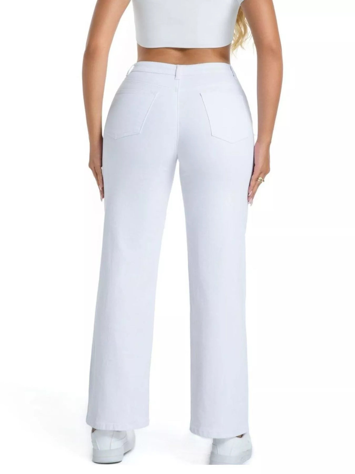 Frayed edge straight leg jeans