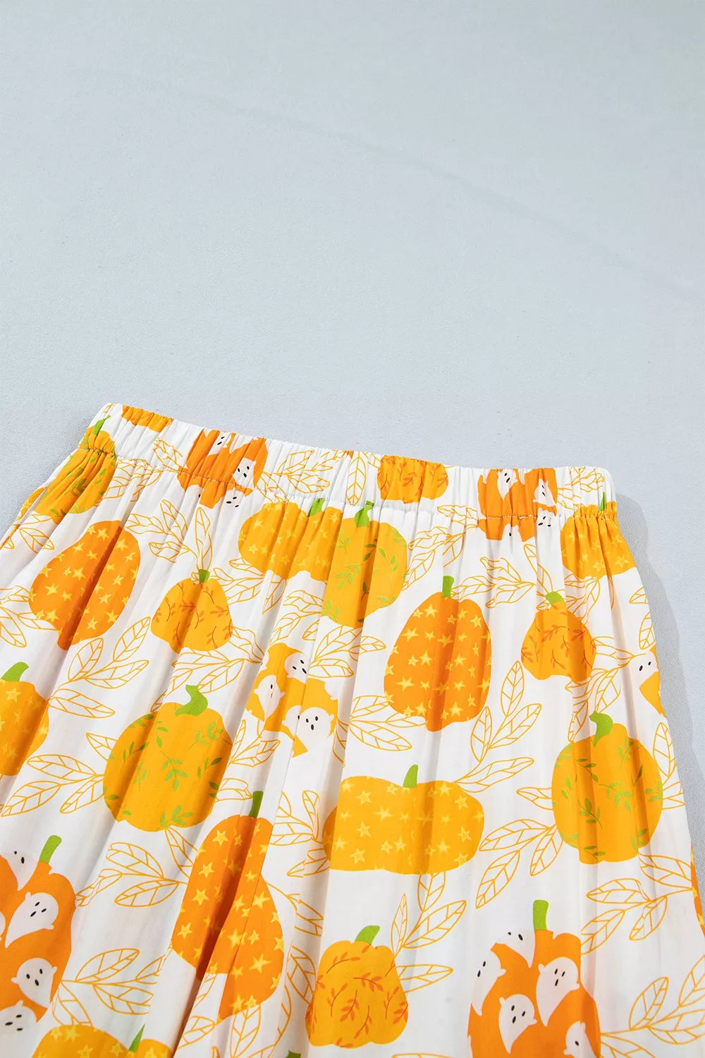 Trendsi Short Sleeve Pumpkin Print Polka Dot Trim Pocket Placket Lounge Set -