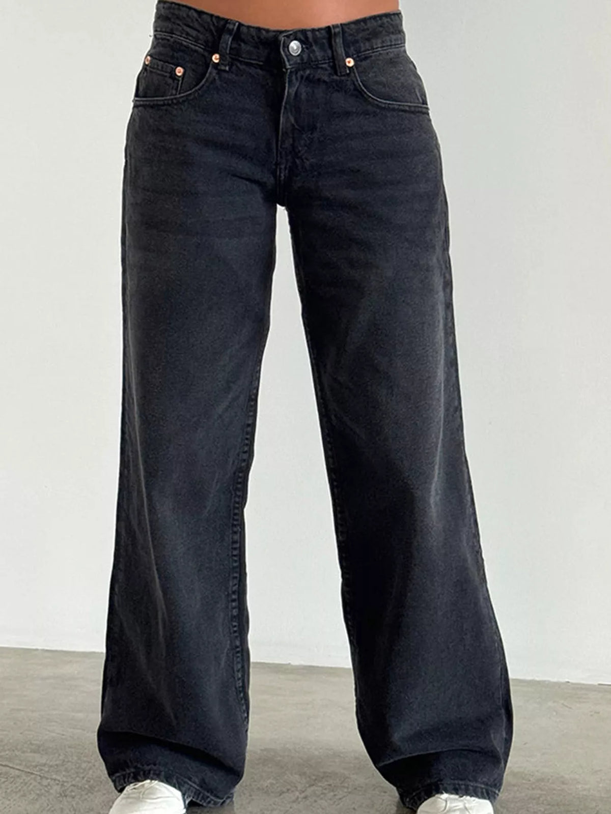 Wide-Leg Vintage Wash Jeans in charcoal, front view