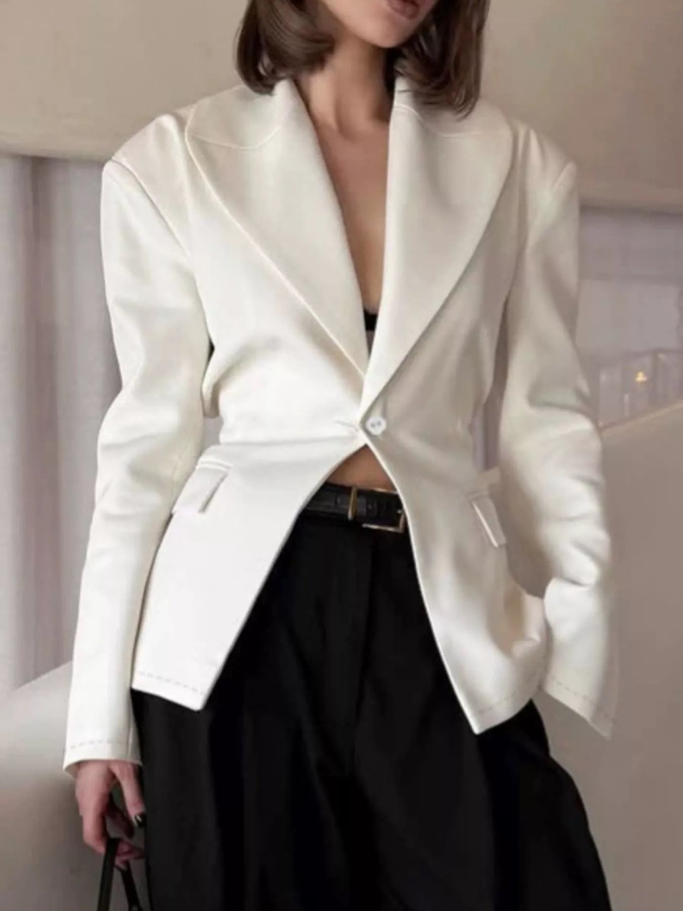 Trendsi One Button Padded Shoulders Blazer -