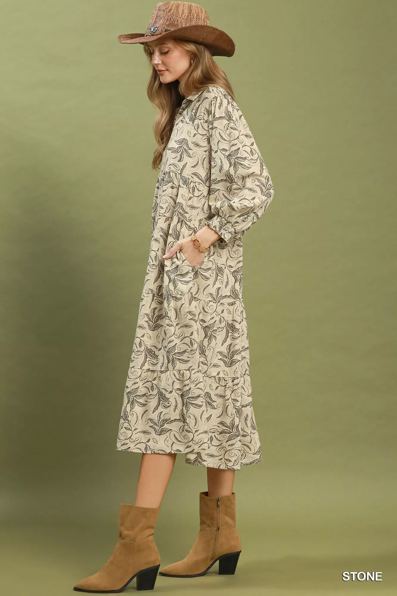 Women's apparel – product view 2
