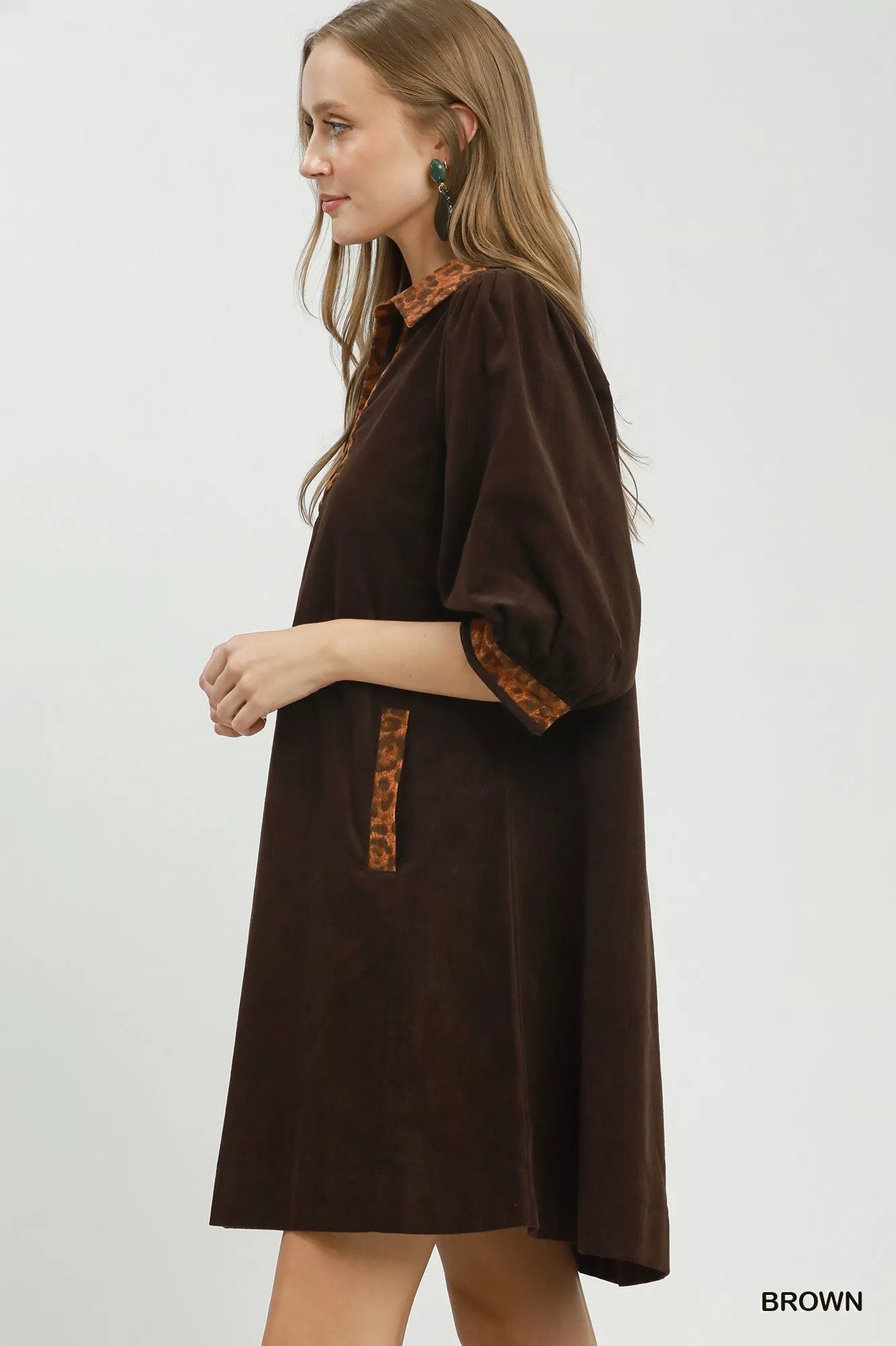 Women's apparel – product view 2