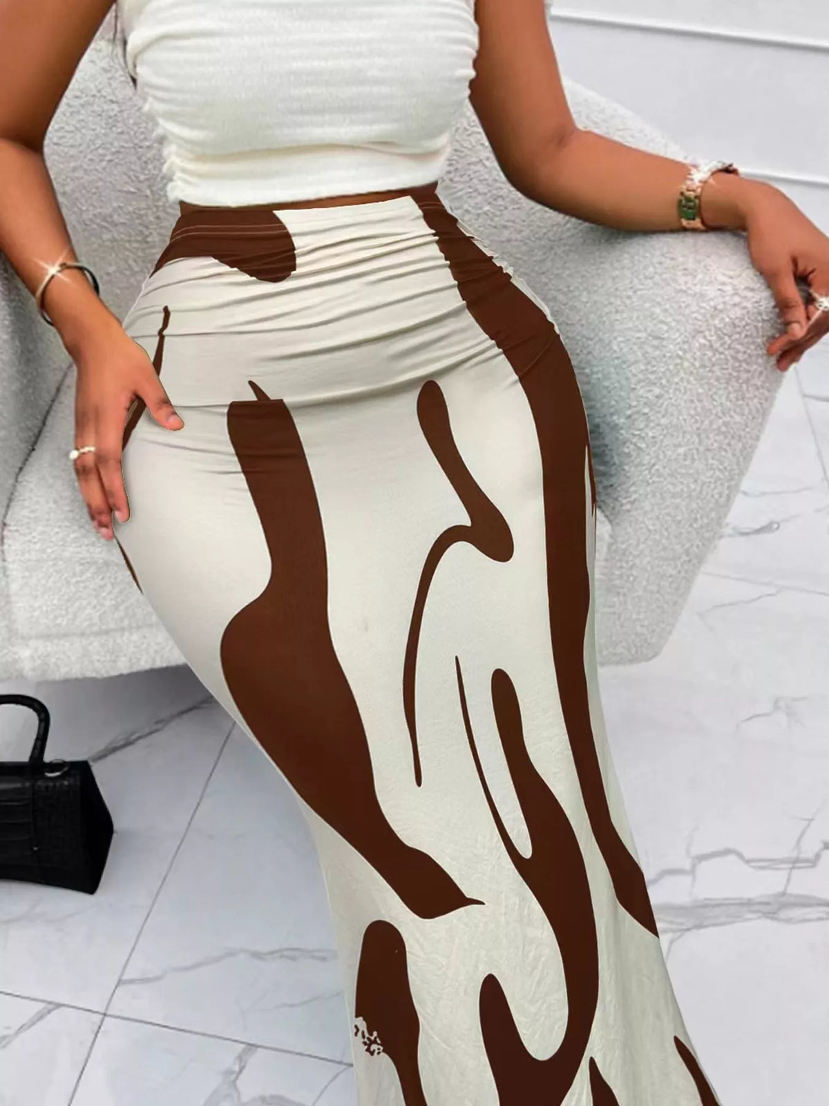 Coffee high-waisted ruched printed maxi skirt