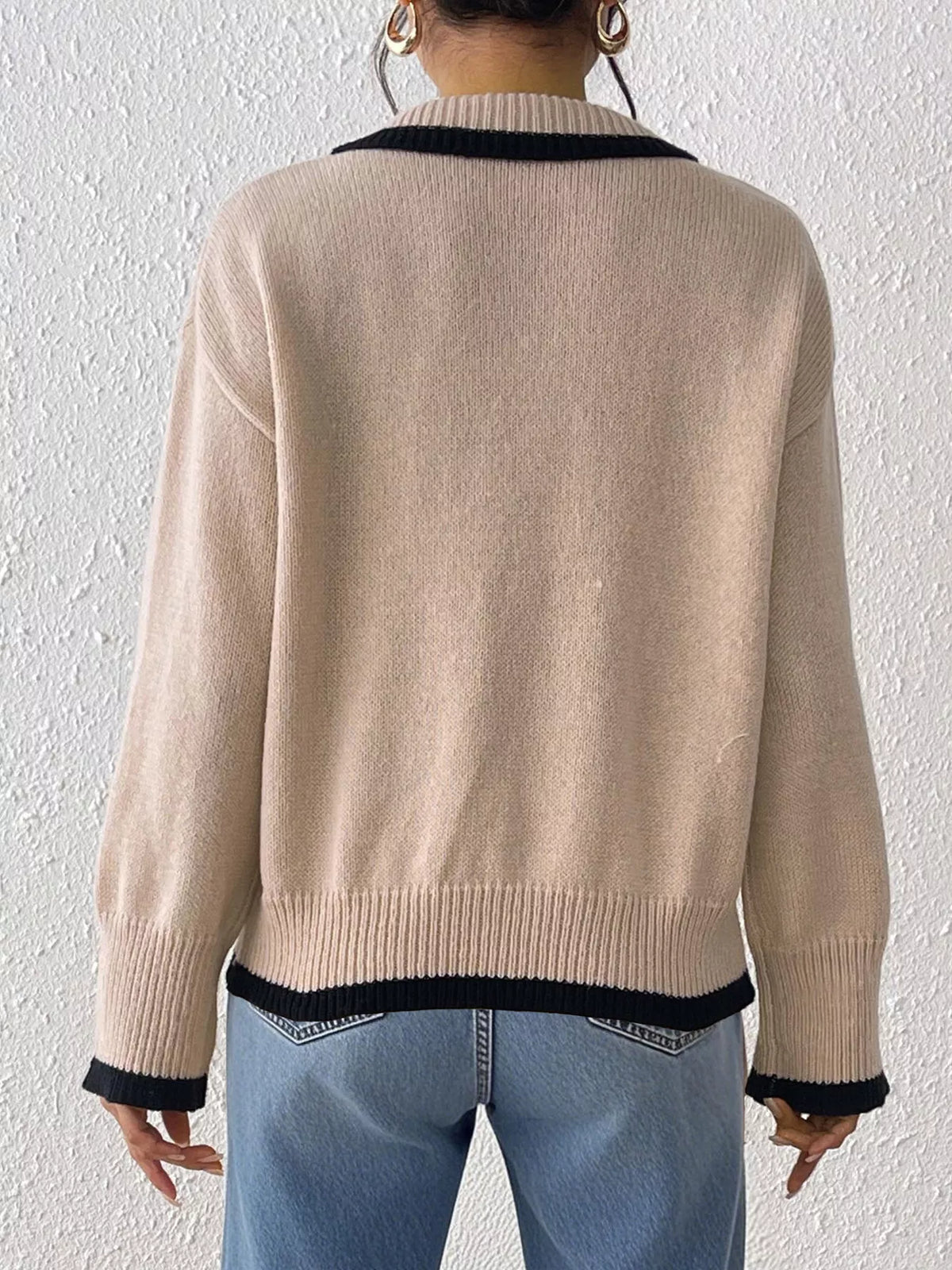 Flower contrast-trim dropped-shoulder sweater