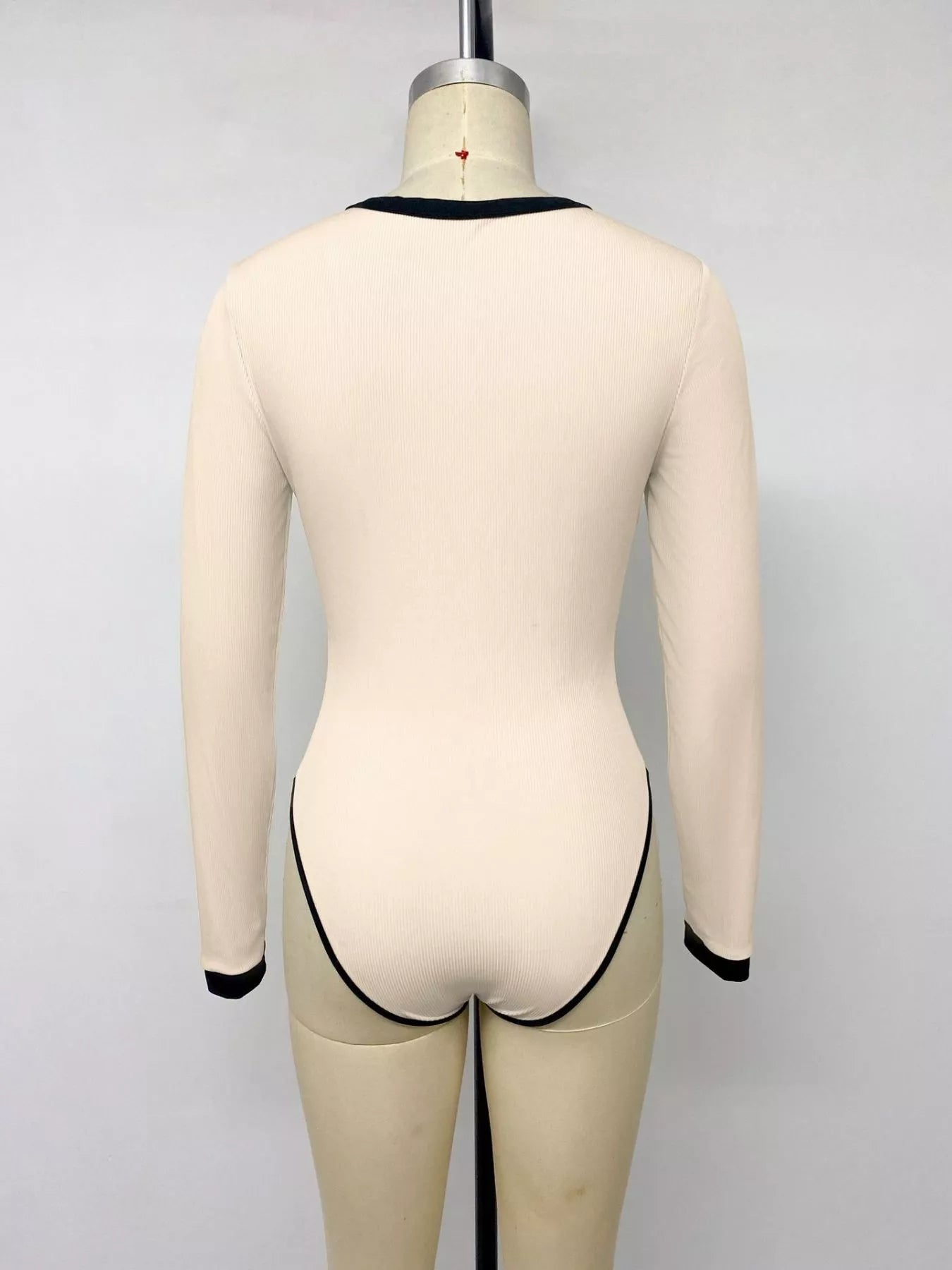 Trendsi Ribbed V-Neck Long Sleeve Bodysuit with Contrast Trim -