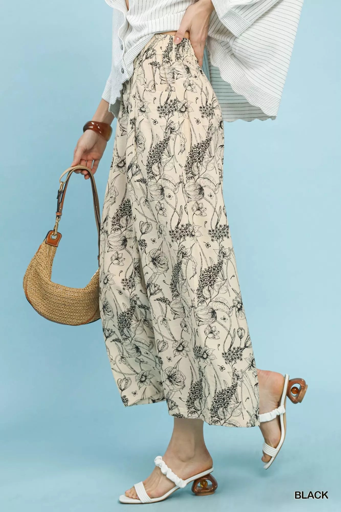Women's pants – product view 2