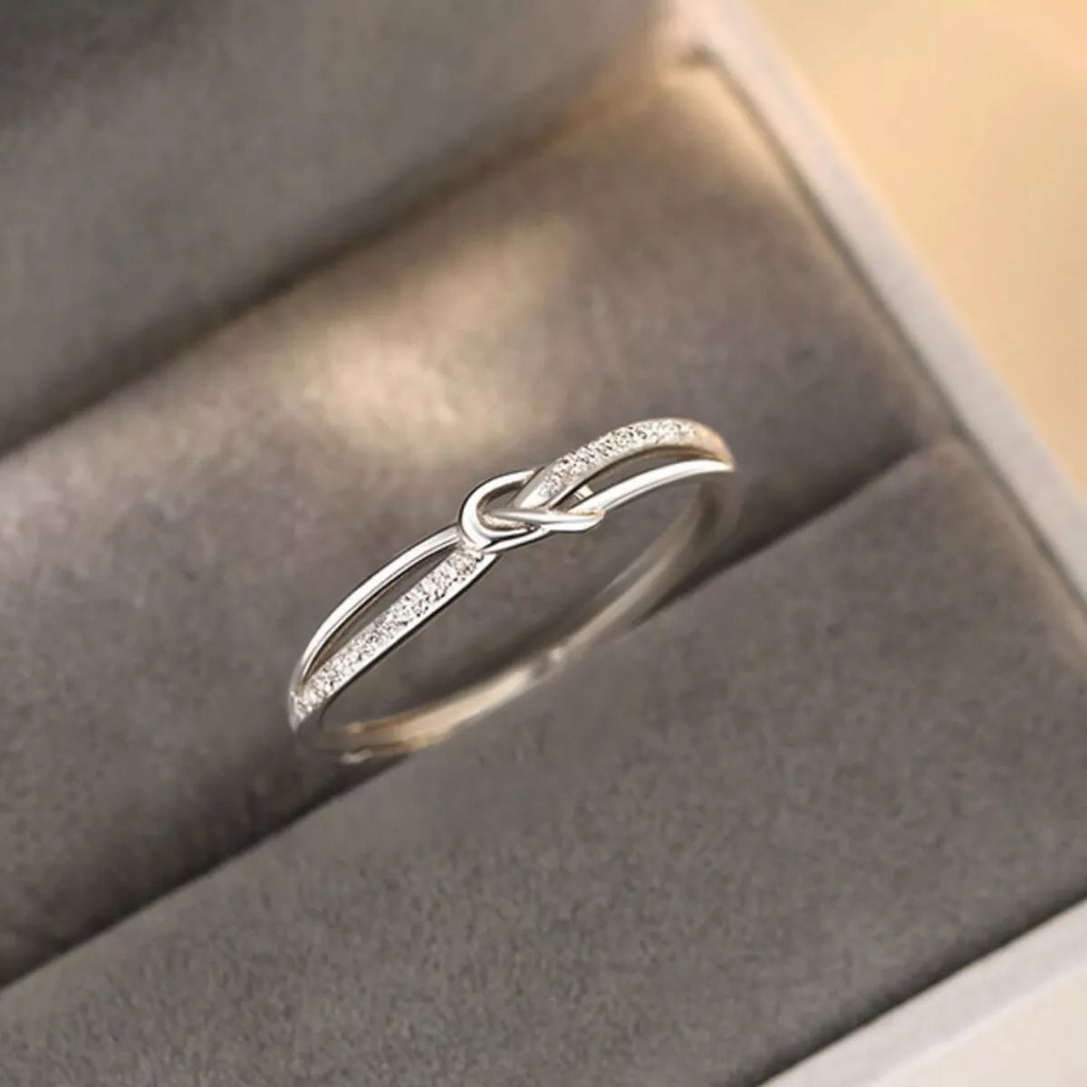 Trendsi 925 Sterling Silver Knot Ring -