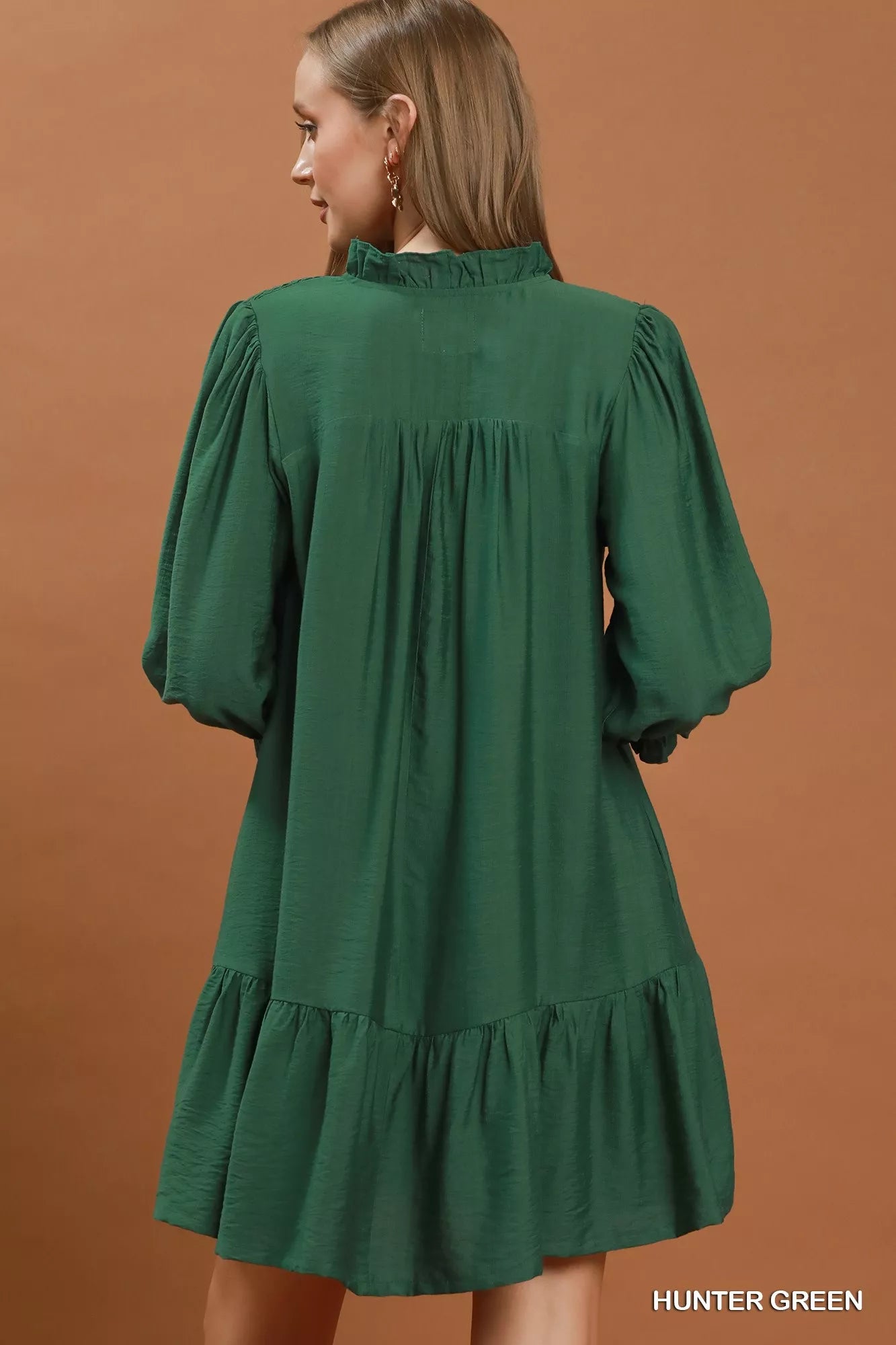 Women's apparel – product view 3