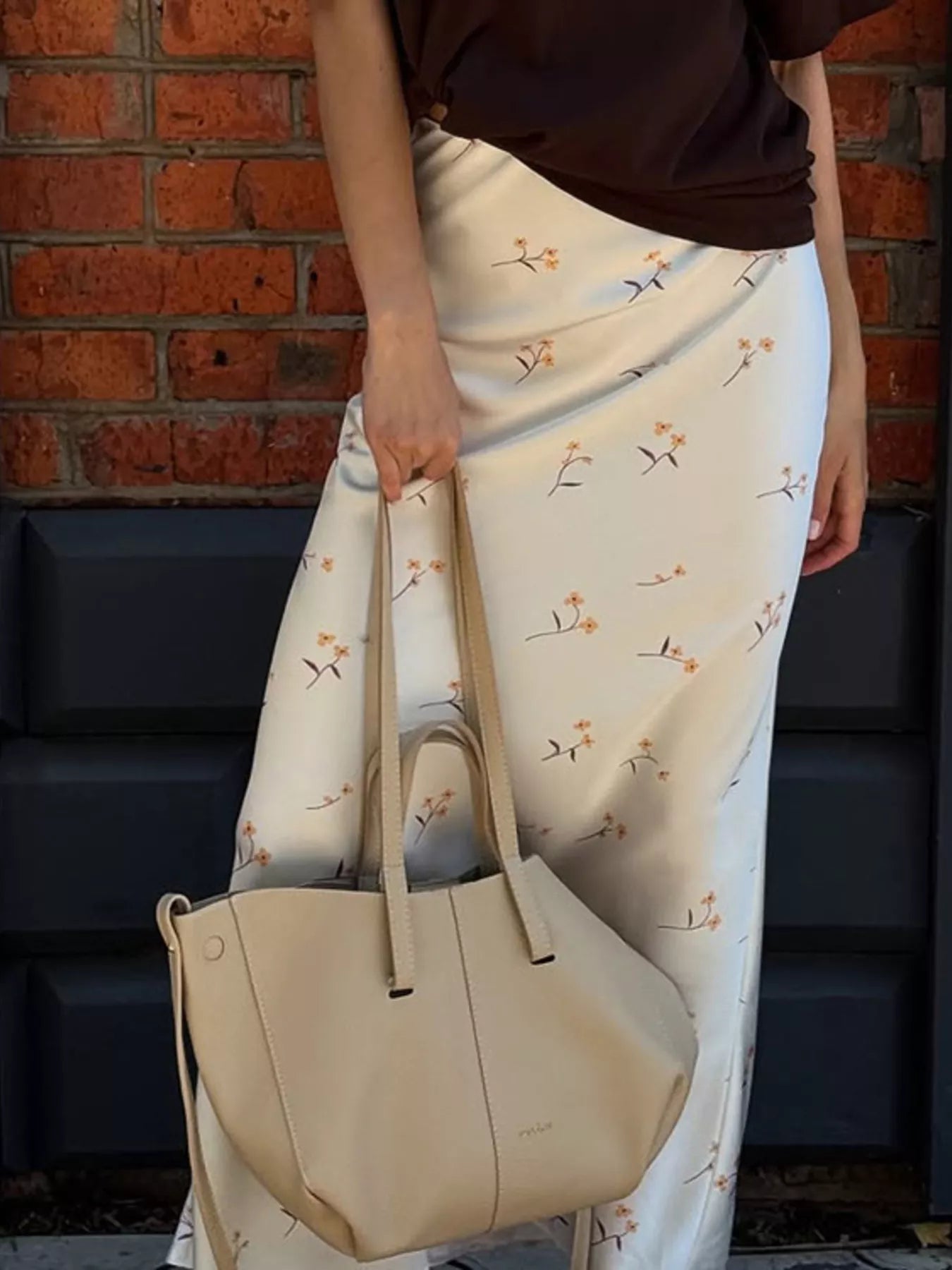 Trendsi Floral Print Satin Skirt -
