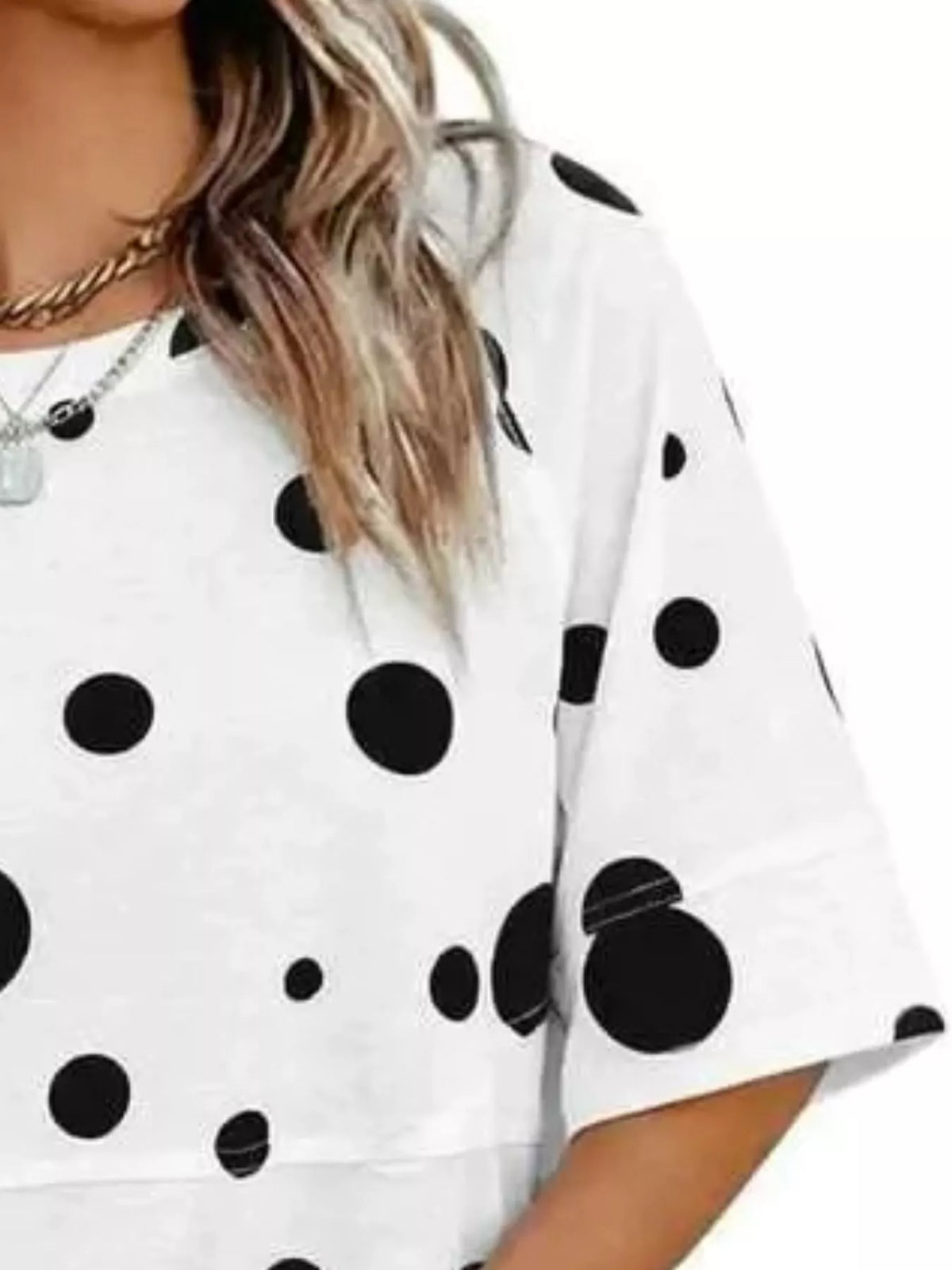 Printed Relaxed Fit T-Shirt in white with black polka dots, construction detail