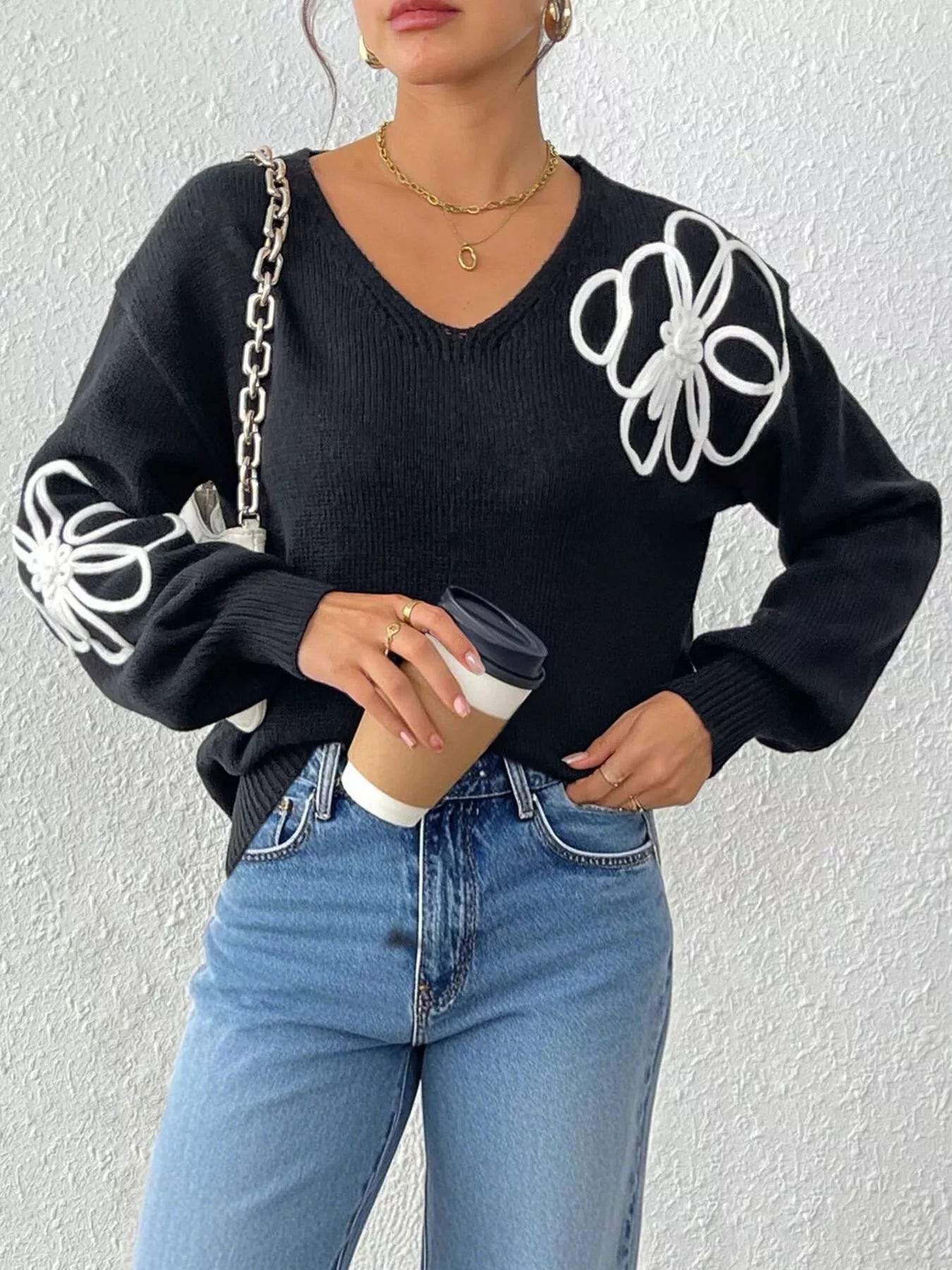 Flower V-neck dropped-shoulder sweater