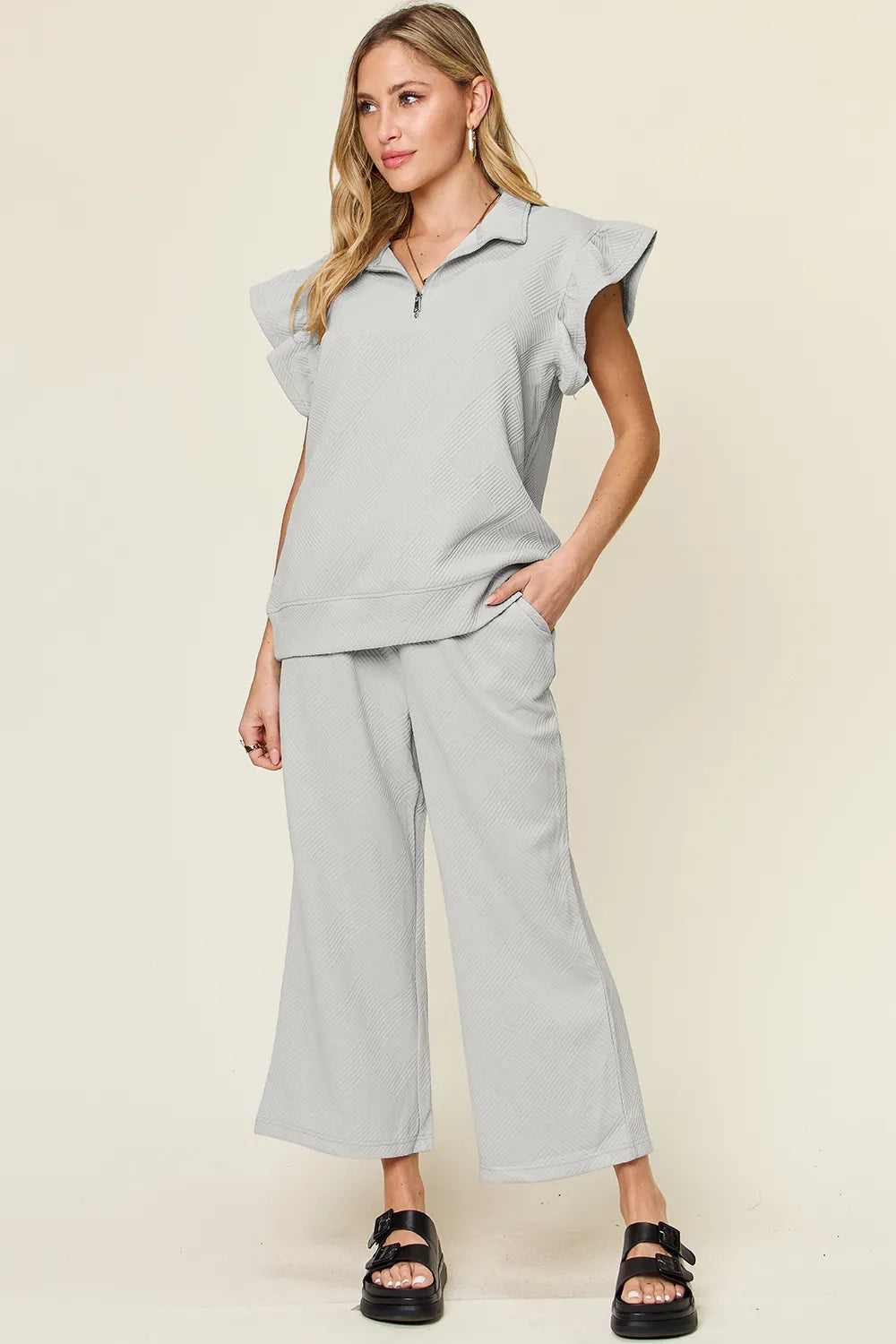 Women's clothing set – product view 6